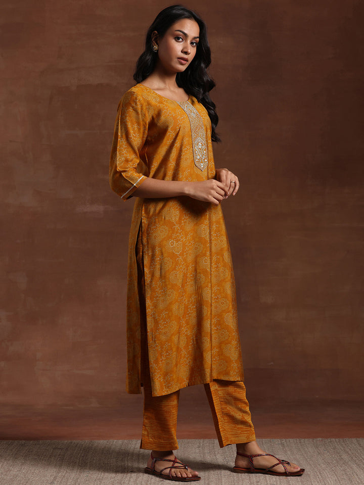 Mustard Printed Silk Blend Straight Suit With Dupatta