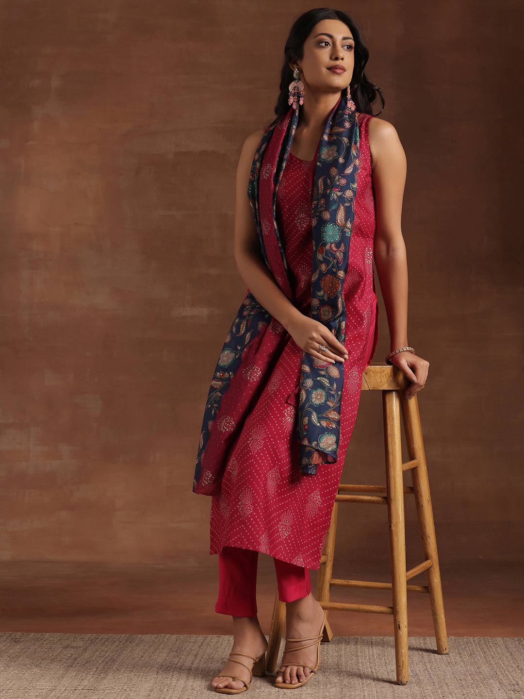 Pink Printed Silk Blend Straight Suit With Dupatta