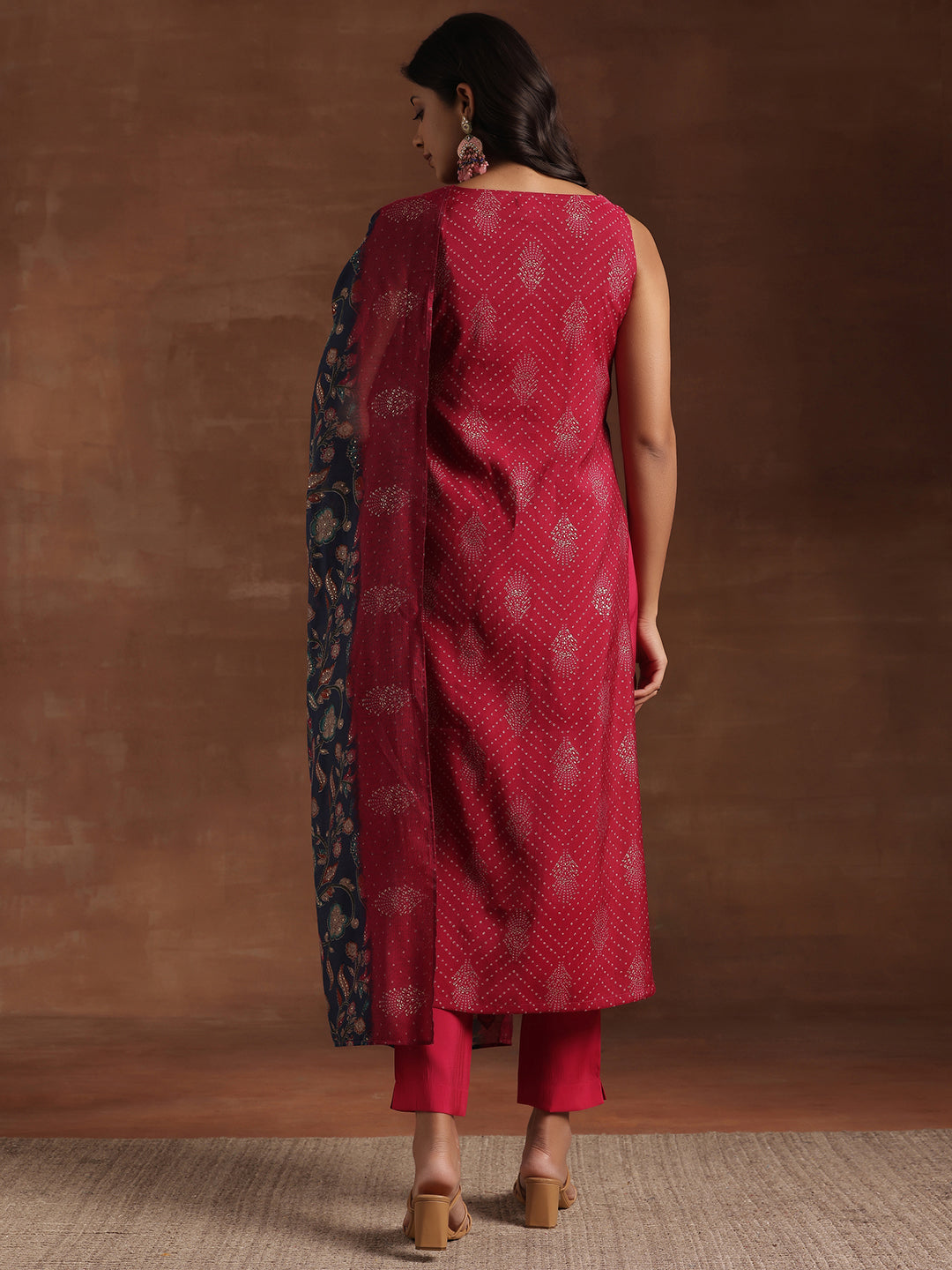 Pink Printed Silk Blend Straight Suit With Dupatta