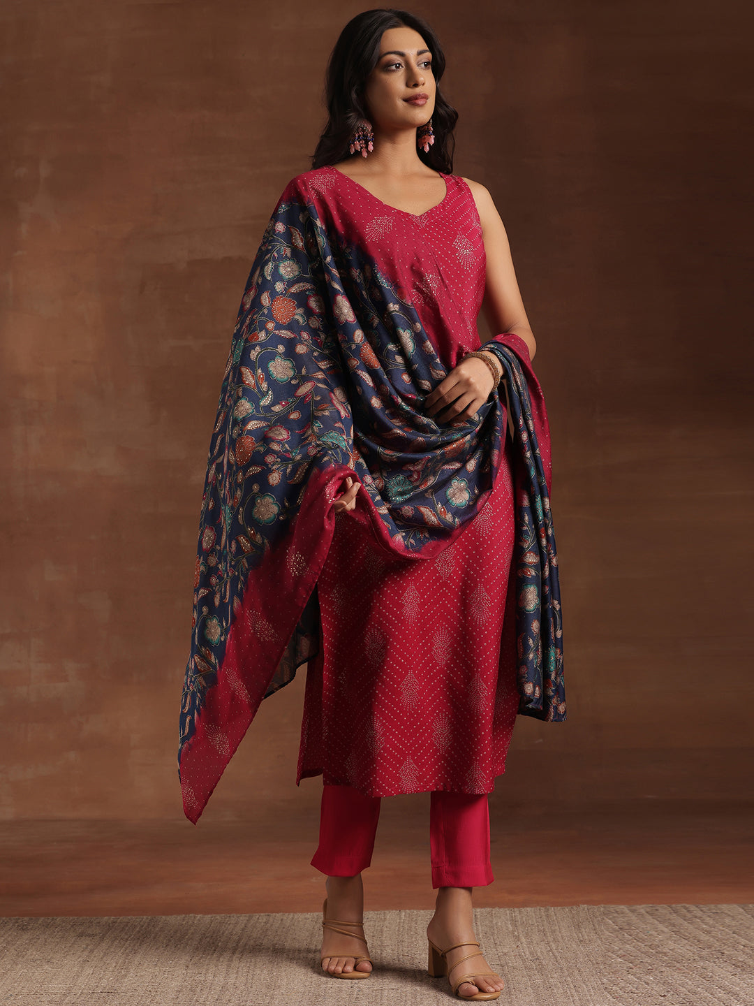 Pink Printed Silk Blend Straight Suit With Dupatta