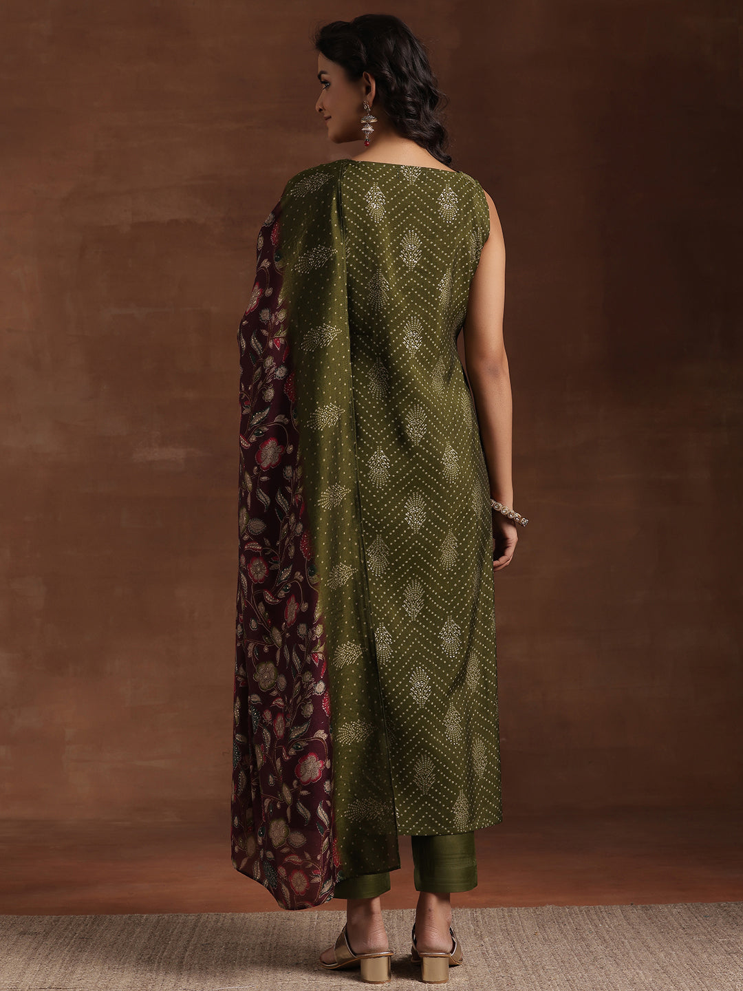 Green Printed Silk Blend Straight Suit With Dupatta