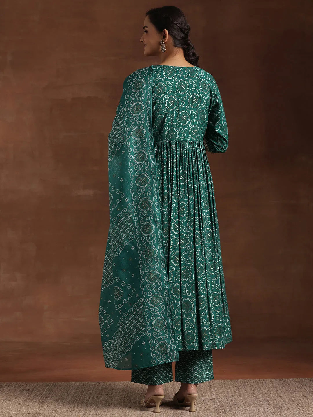 Rama Green Printed Silk Blend A-Line Kurta With Trousers & Dupatta