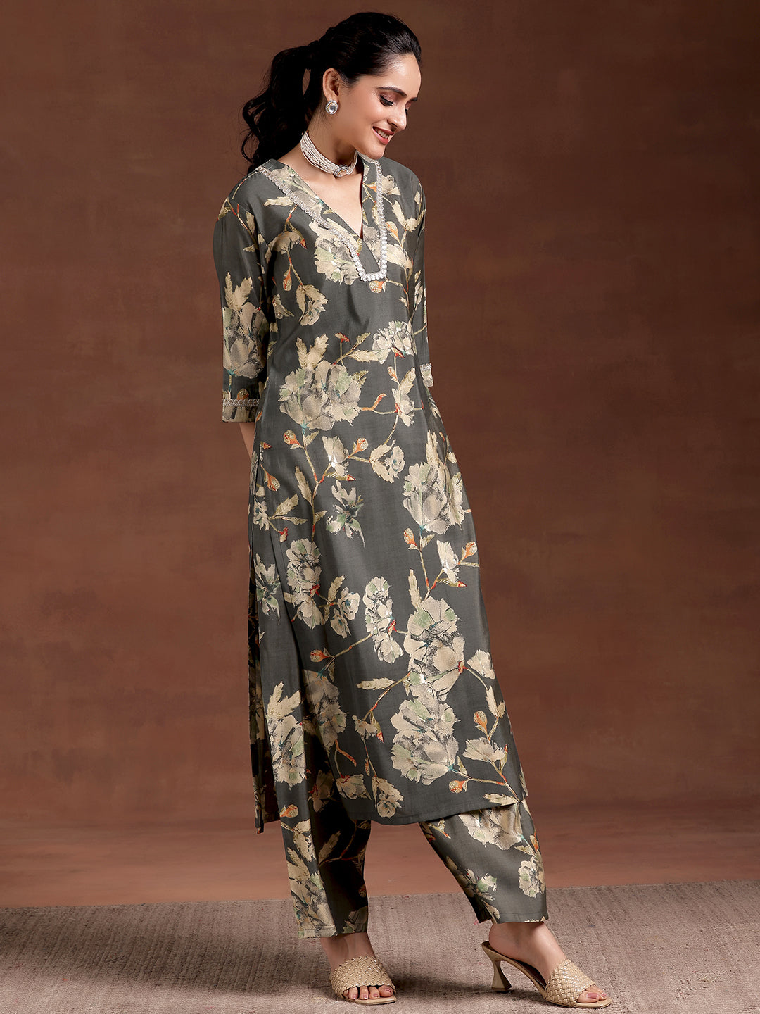 Grey Printed Silk Blend Straight Kurta Set