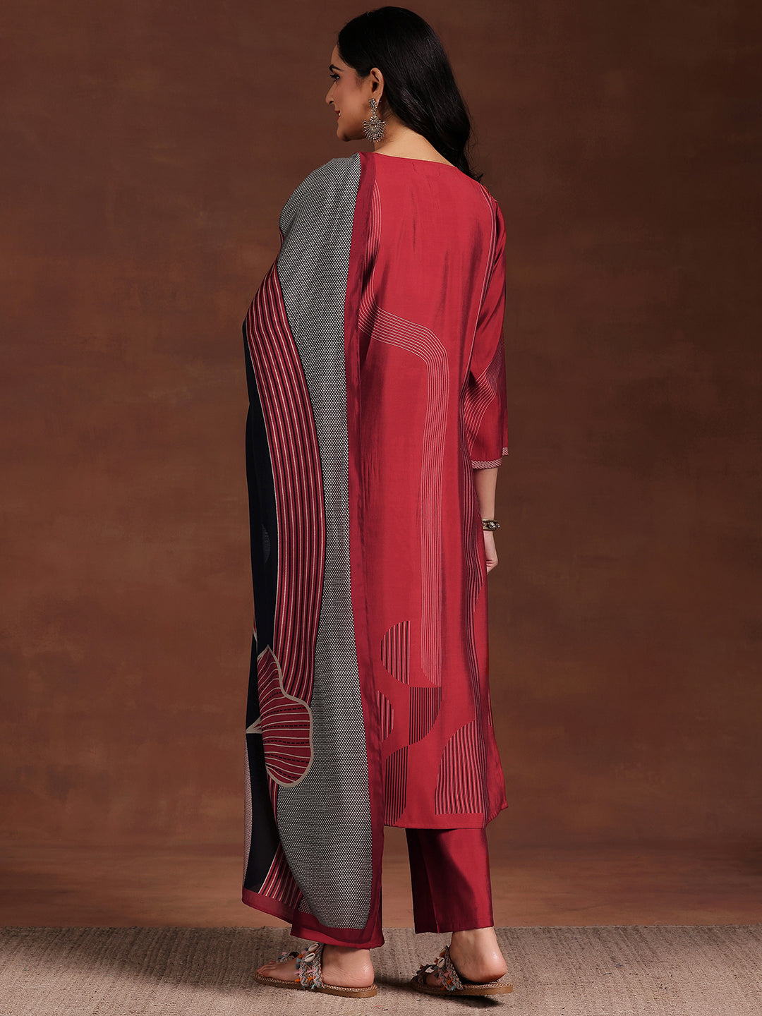 Maroon Printed Silk Blend Straight Suit With Dupatta