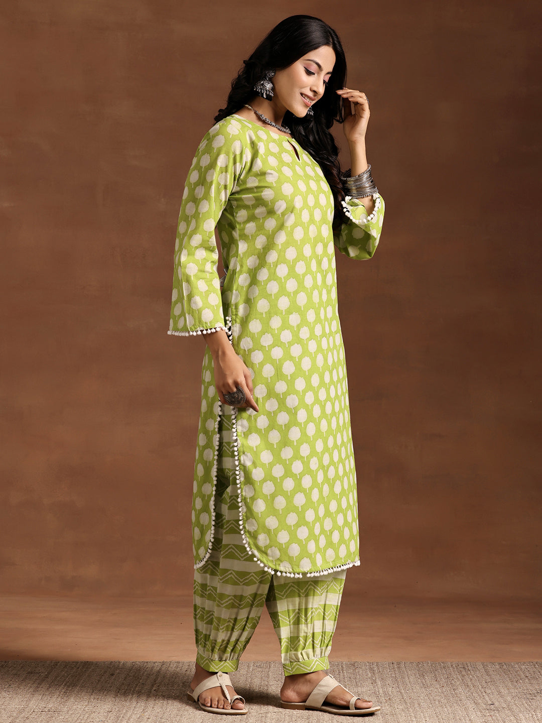 Green Printed Cotton Straight Kurta Set