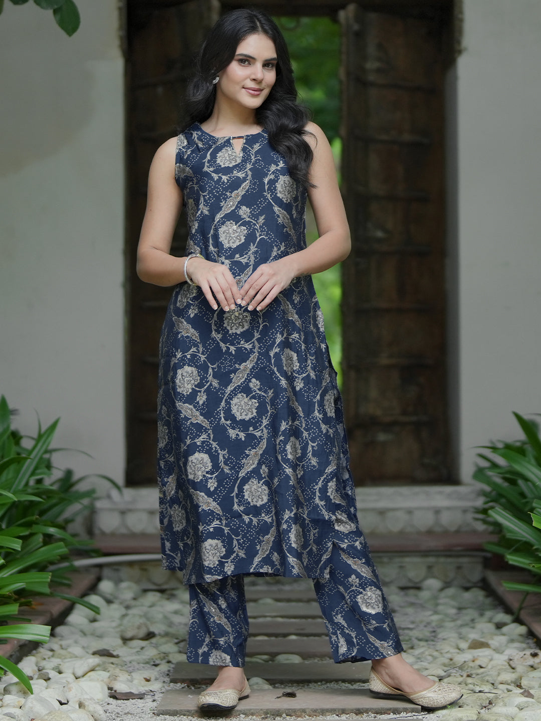 Blue Printed Silk Blend Straight Kurta Set