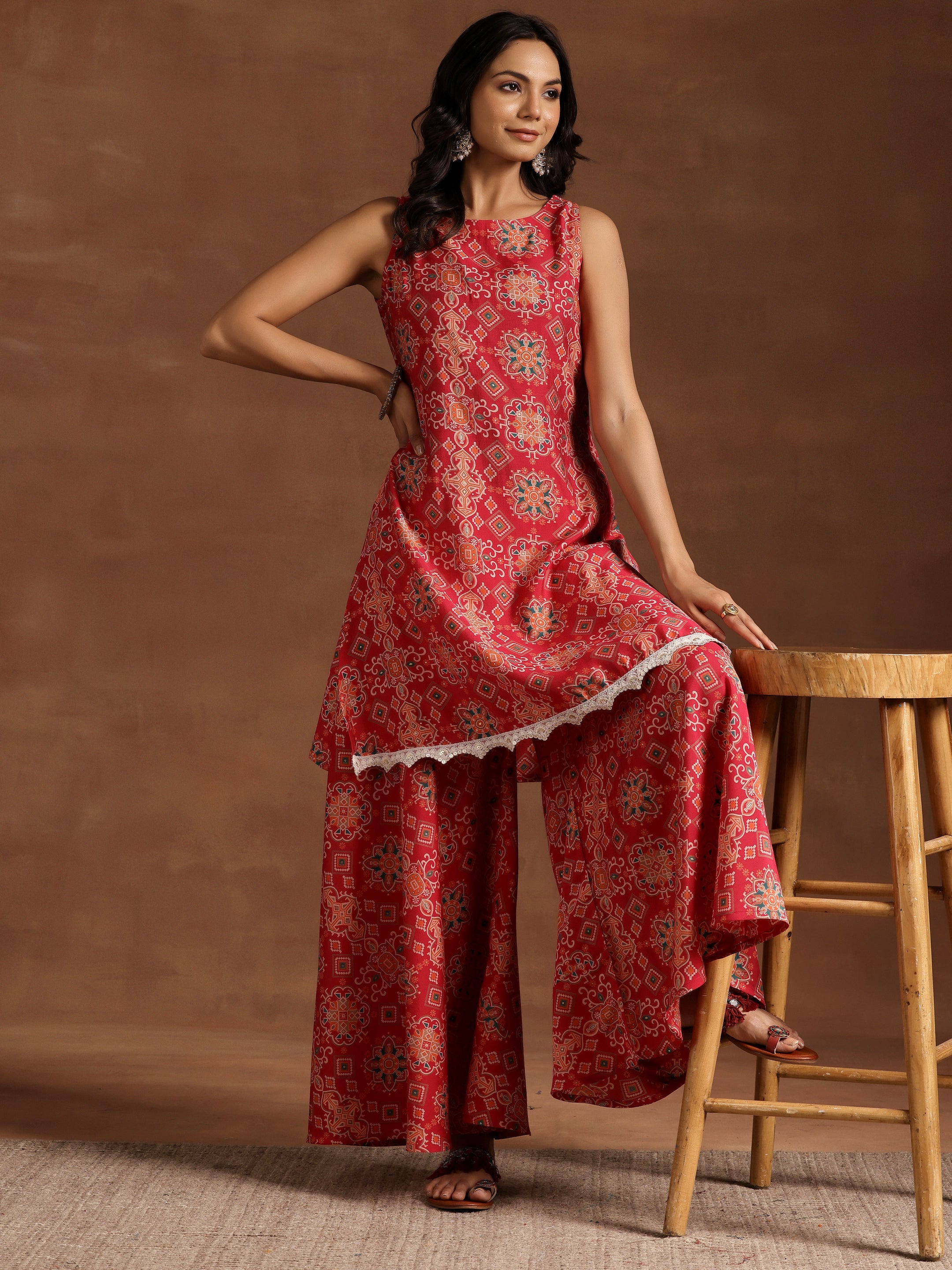 Pink Printed Silk Blend Straight Kurta With Palazzos