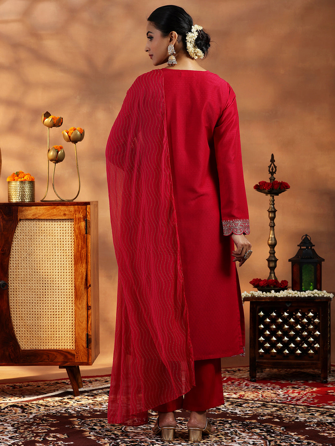 Pink Embroidered Silk Blend Straight Suit With Dupatta