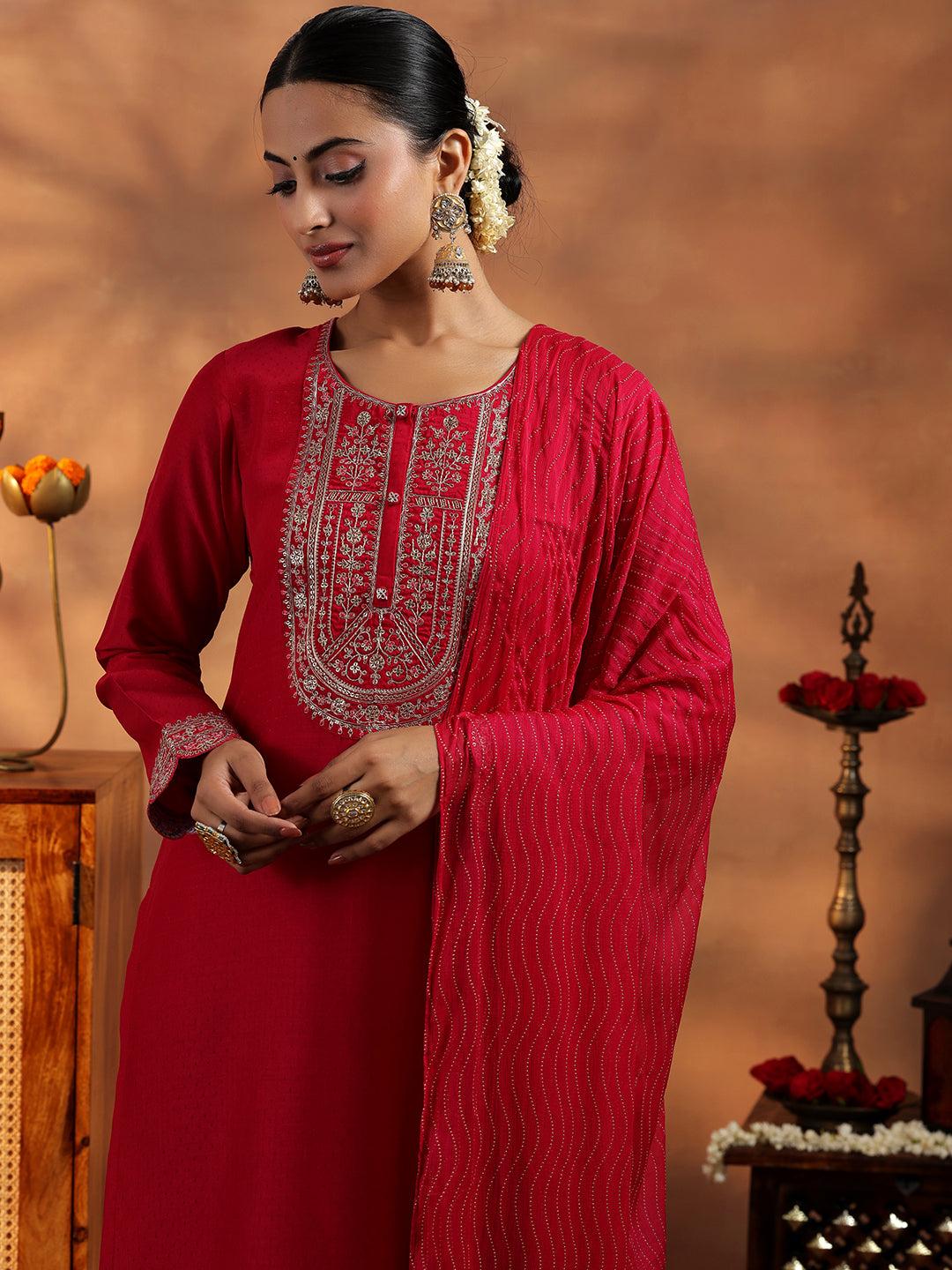 Pink Embroidered Silk Blend Straight Suit With Dupatta