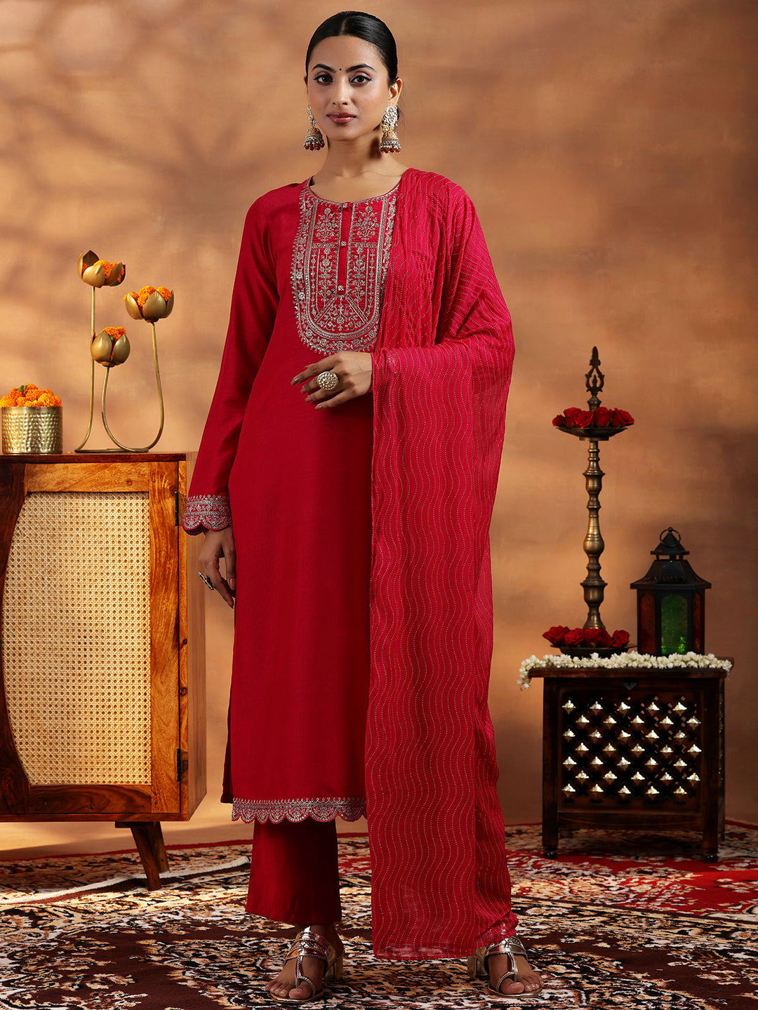 Pink Embroidered Silk Blend Straight Suit With Dupatta