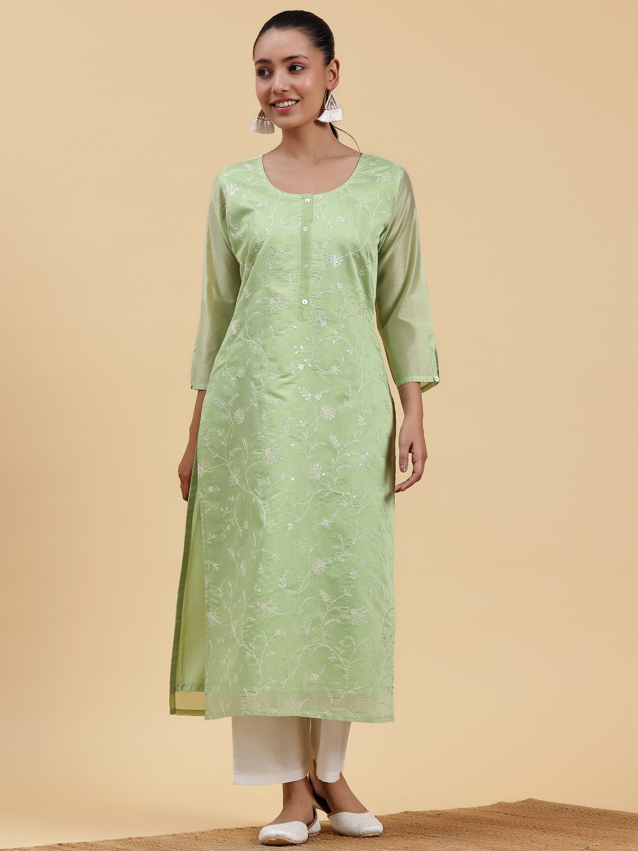 Green Embroidered Chanderi Silk Straight Kurta