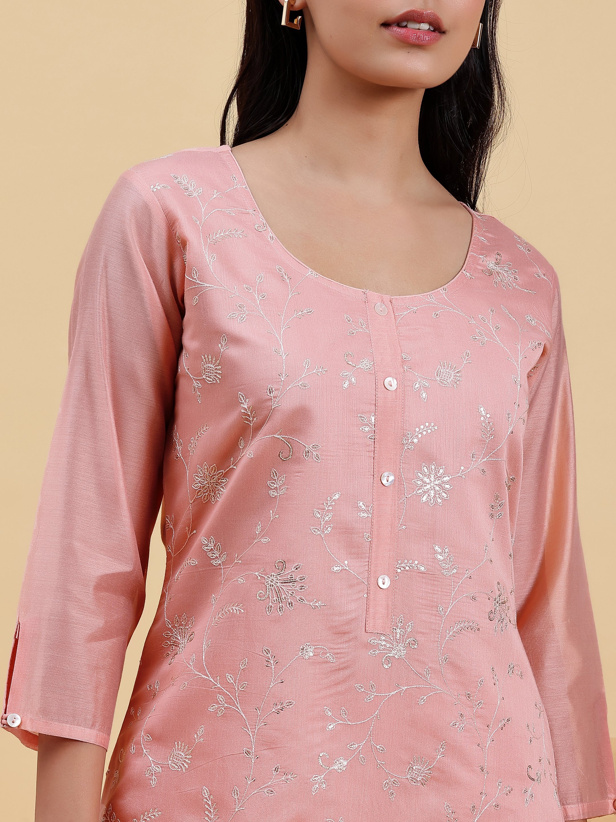 Peach Embroidered Chanderi Silk Straight Kurta