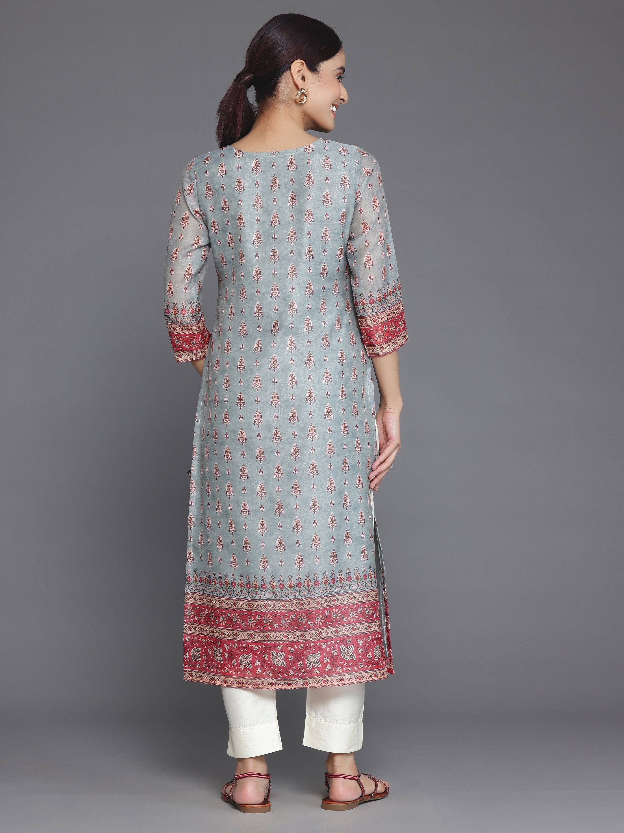 Grey Embellished Chanderi Silk Straight Kurta