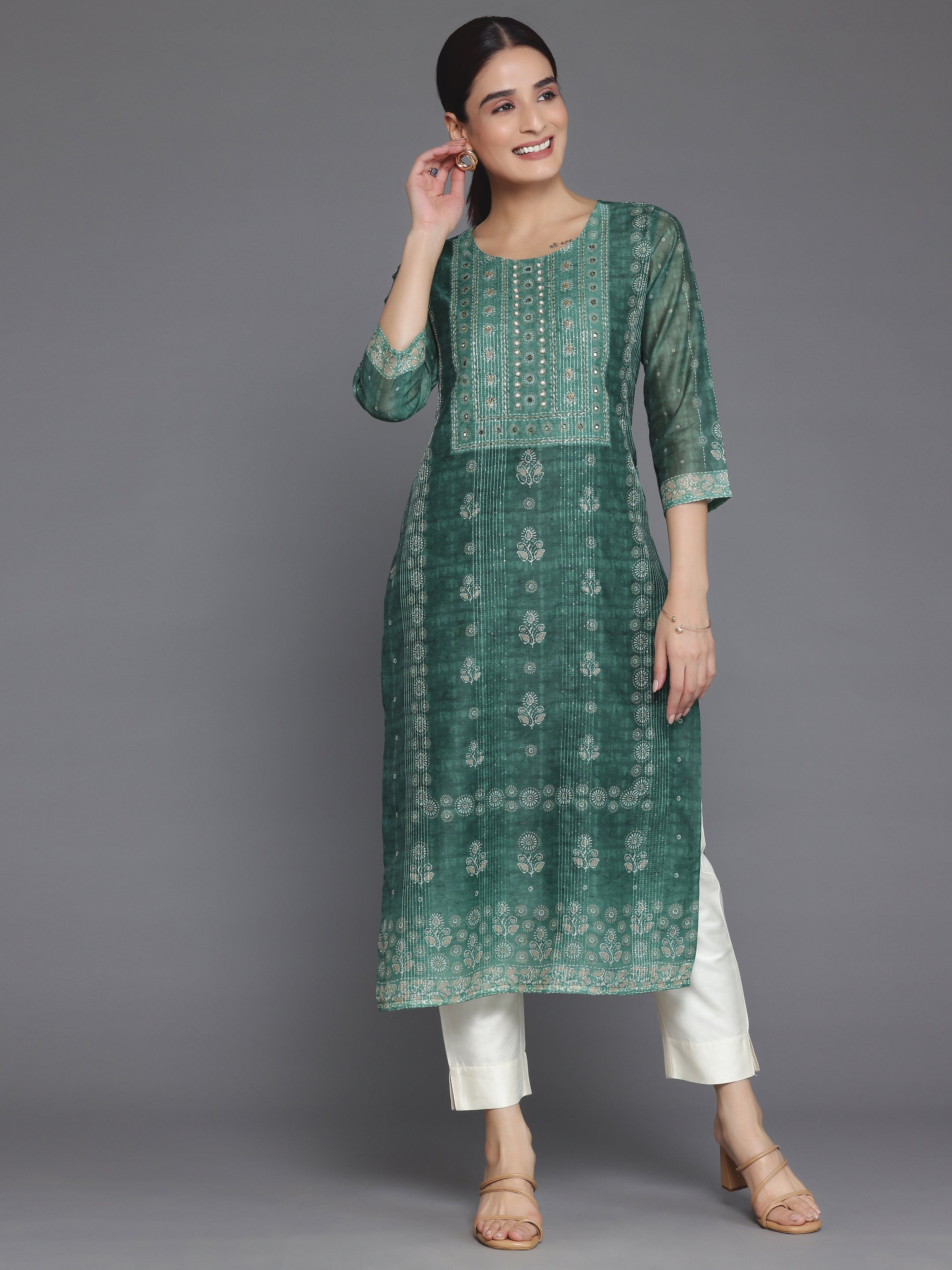 Green Embellished Chanderi Silk Straight Kurta