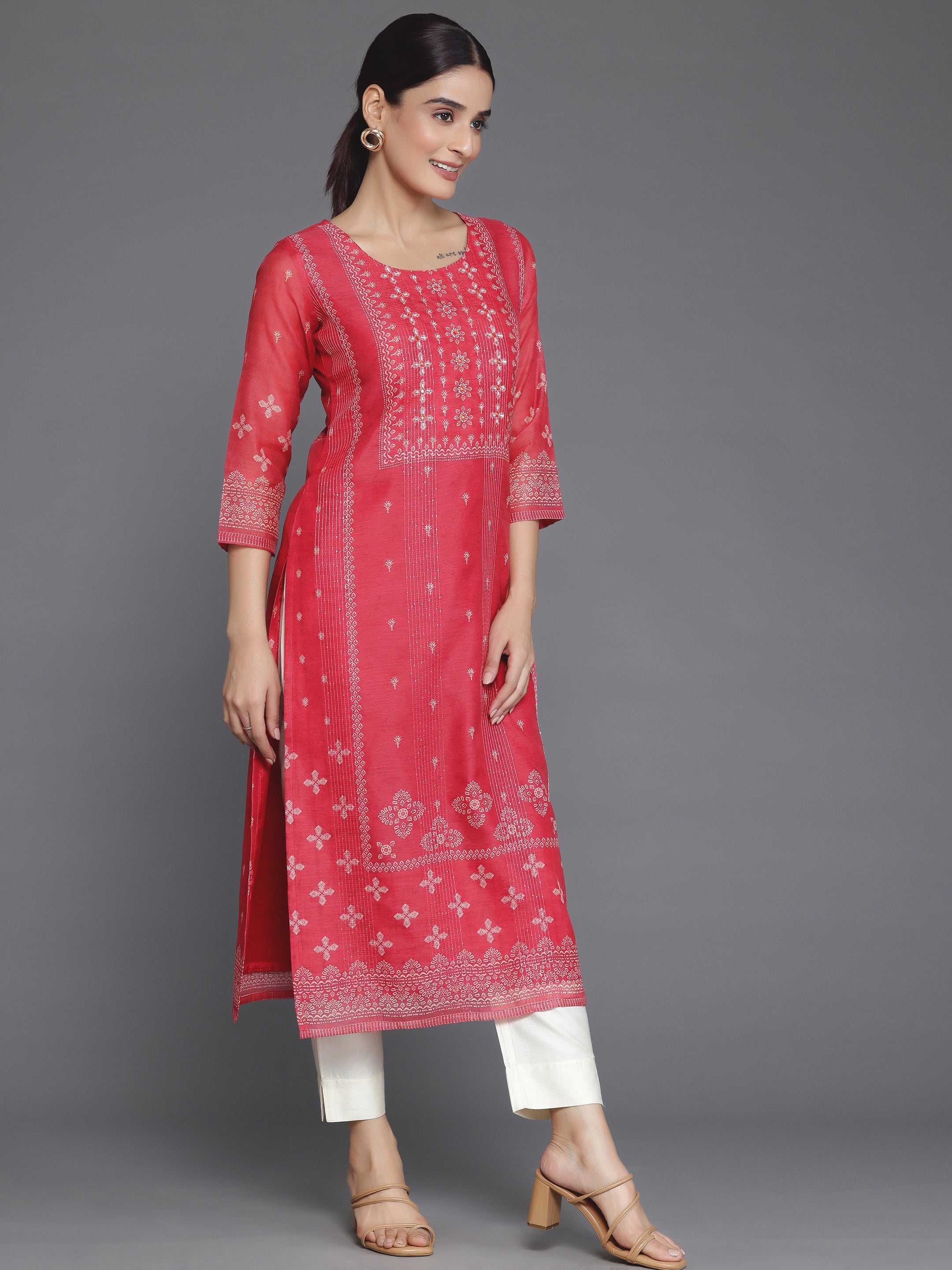 Coral Embellished Chanderi Silk Straight Kurta