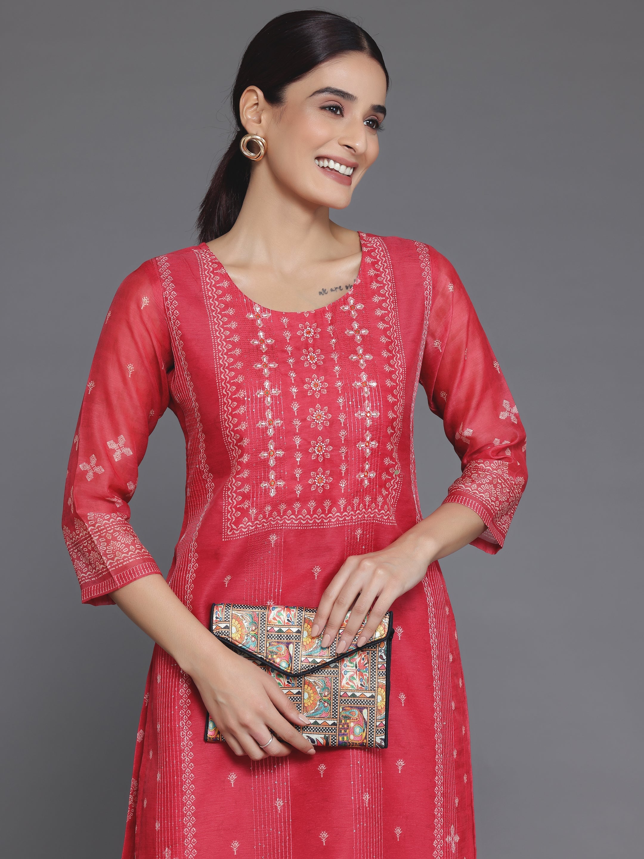 Coral Embellished Chanderi Silk Straight Kurta