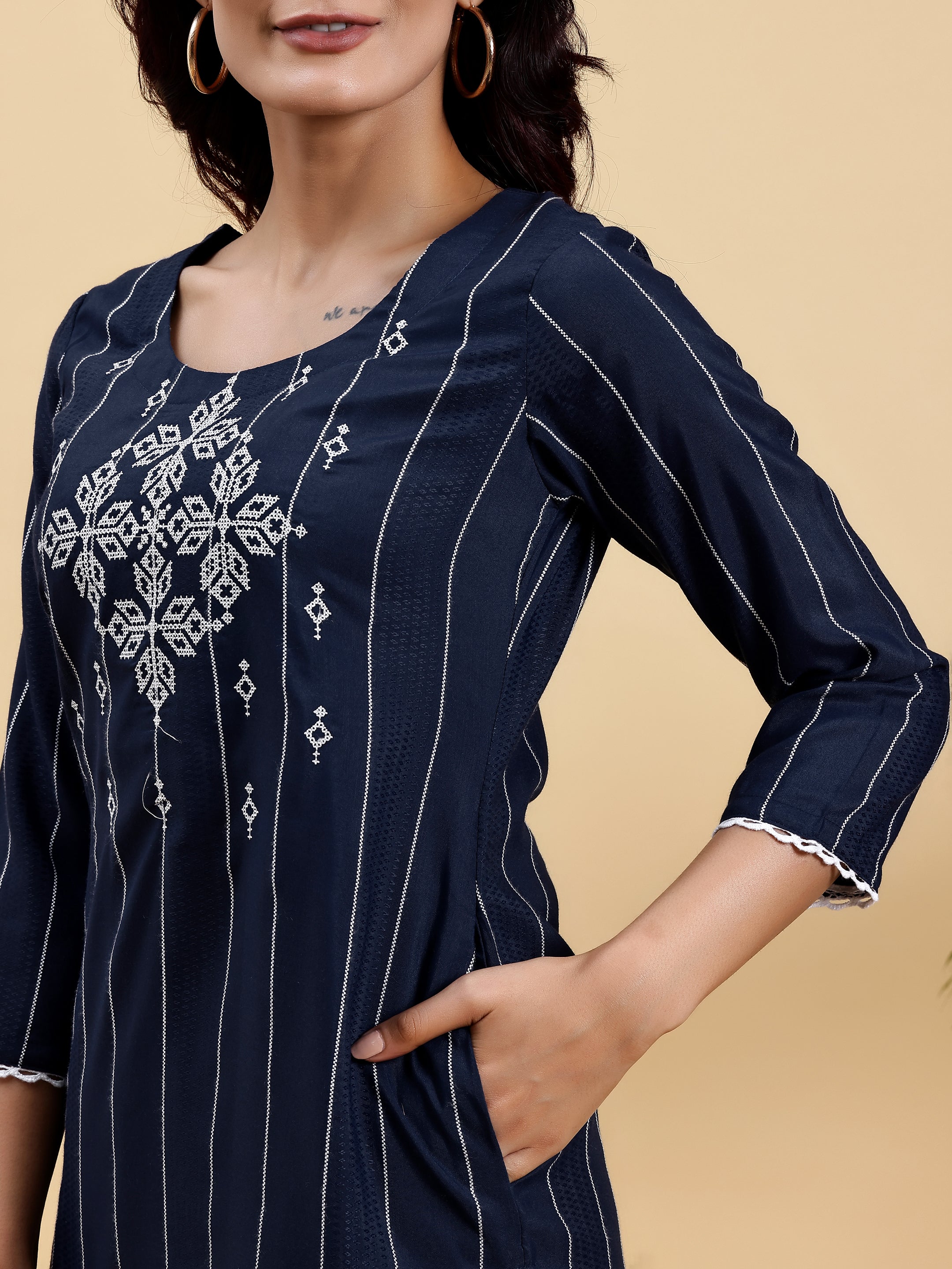 Blue Embroidered Silk Straight Kurta