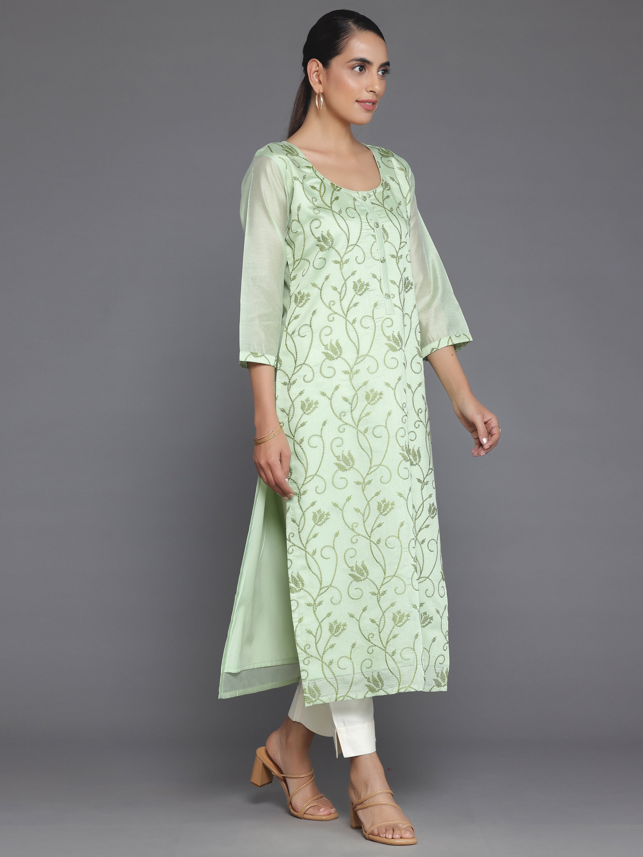 Green Embroidered Silk Straight Kurta