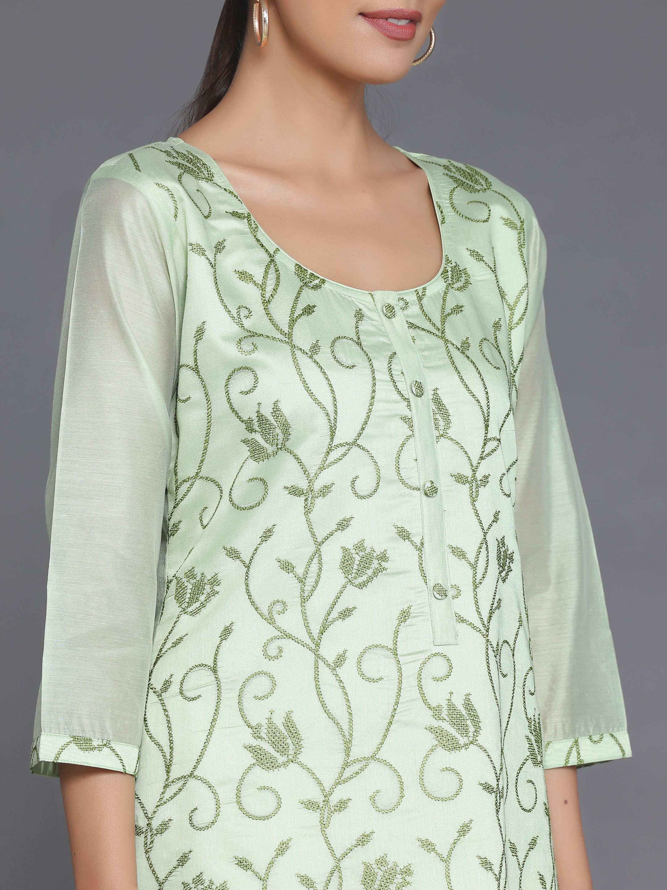 Green Embroidered Silk Straight Kurta