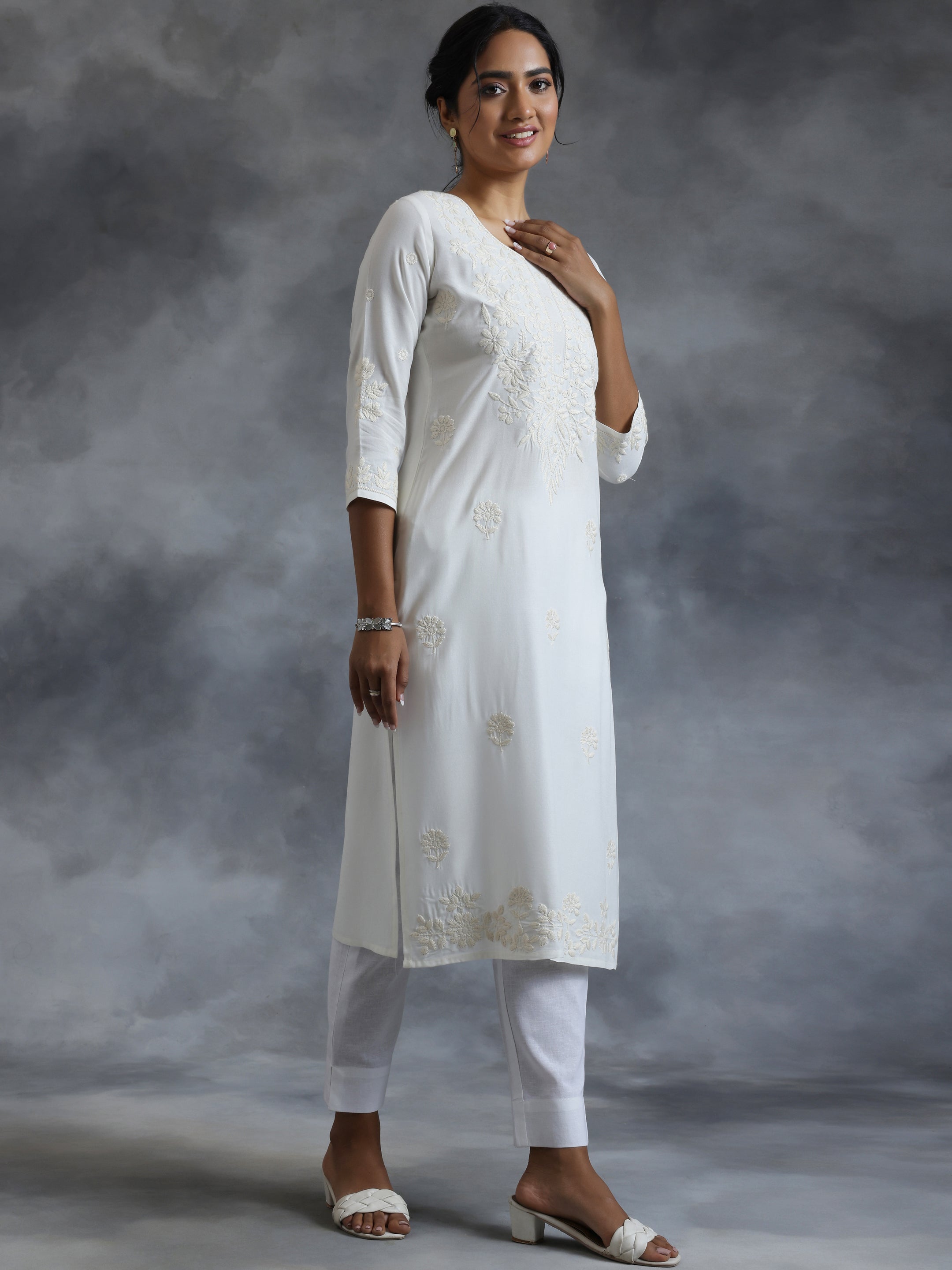 Off White Embroidered Rayon Straight Kurta