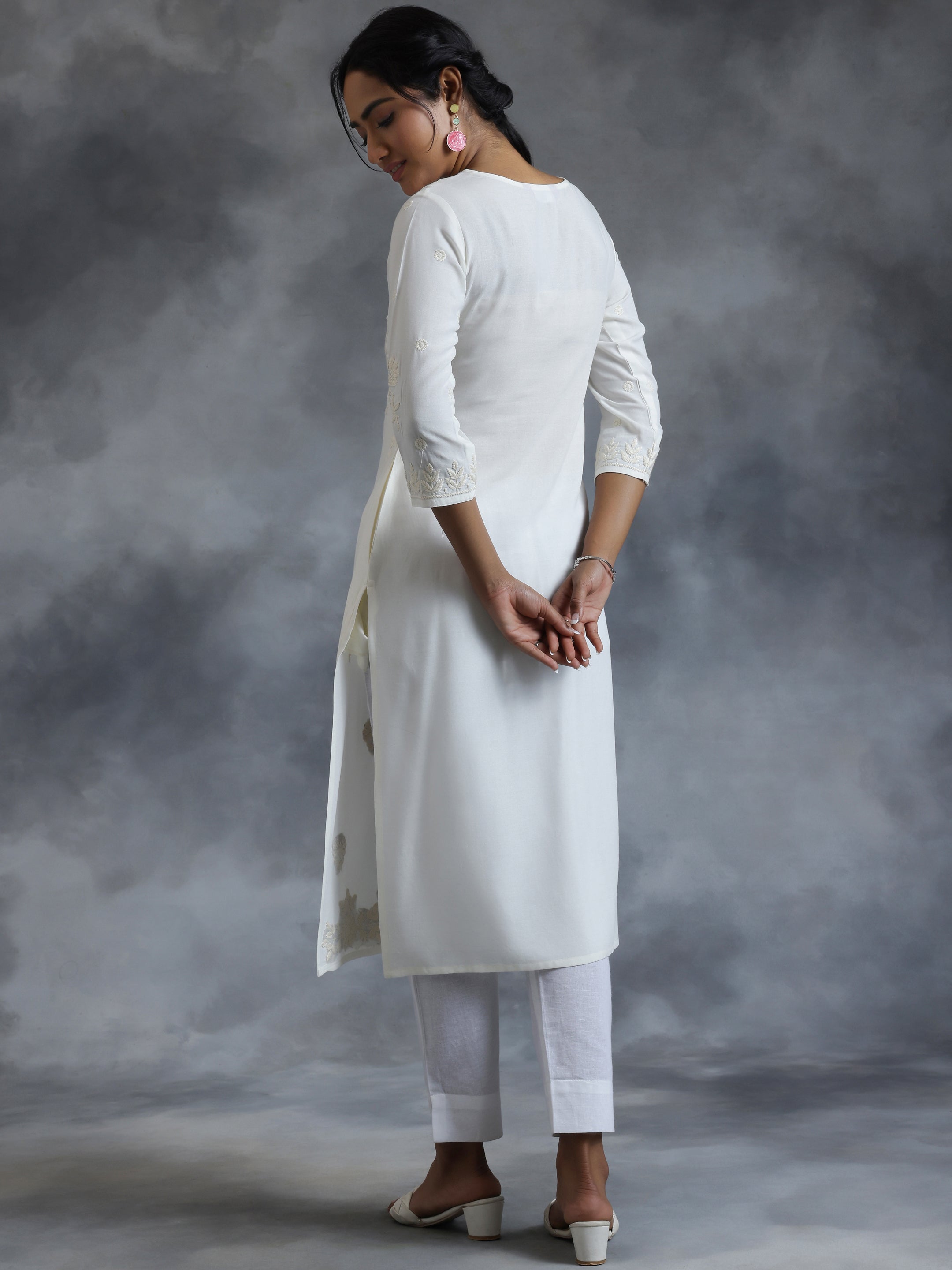 Off White Embroidered Rayon Straight Kurta