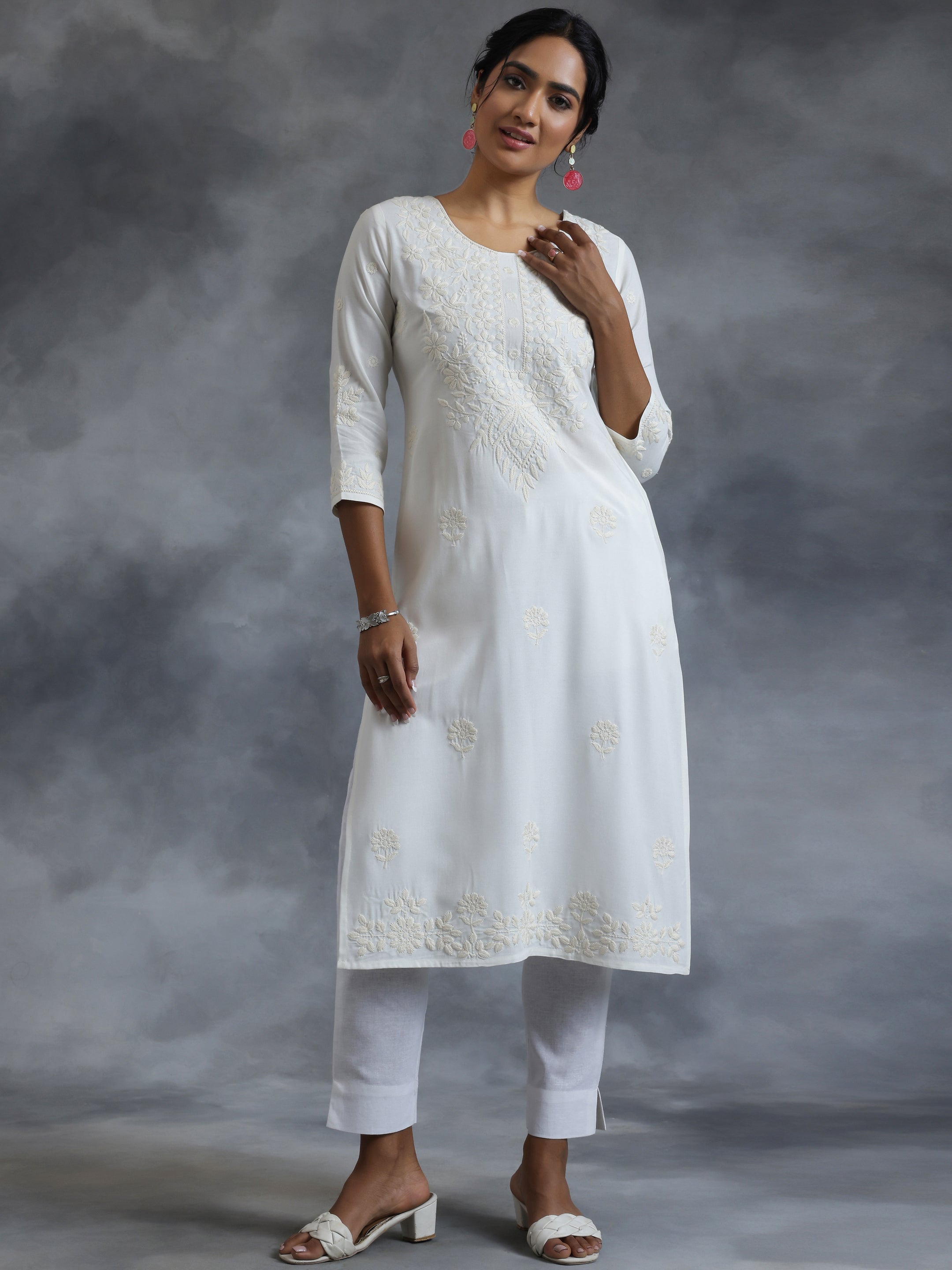 Off White Embroidered Rayon Straight Kurta