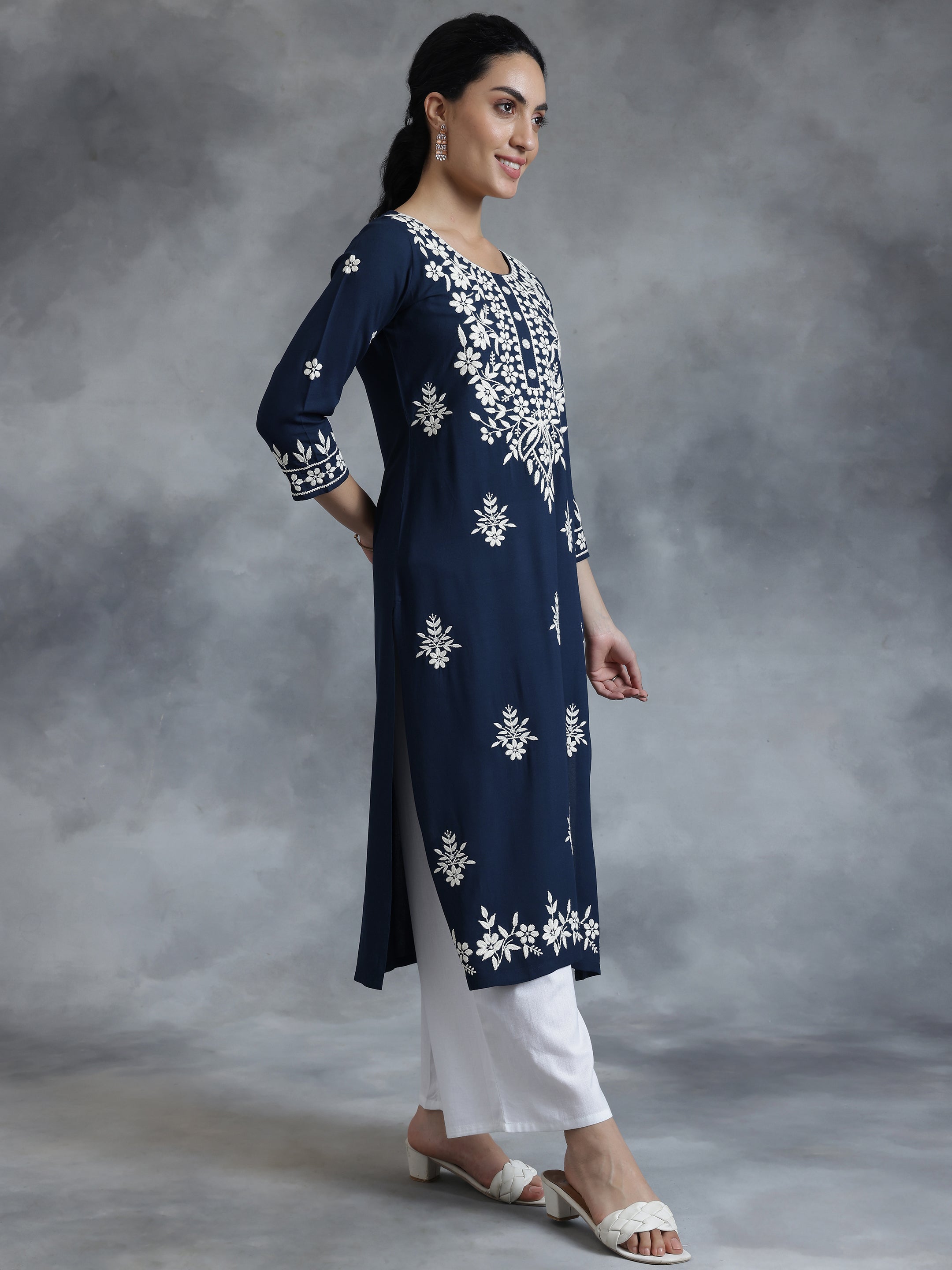 Blue Embroidered Rayon Straight Kurta