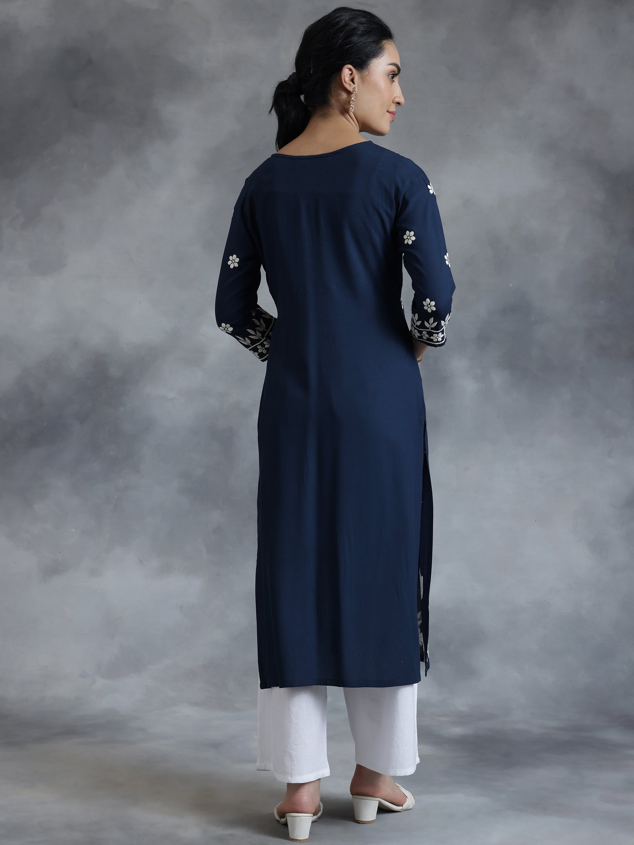 Blue Embroidered Rayon Straight Kurta