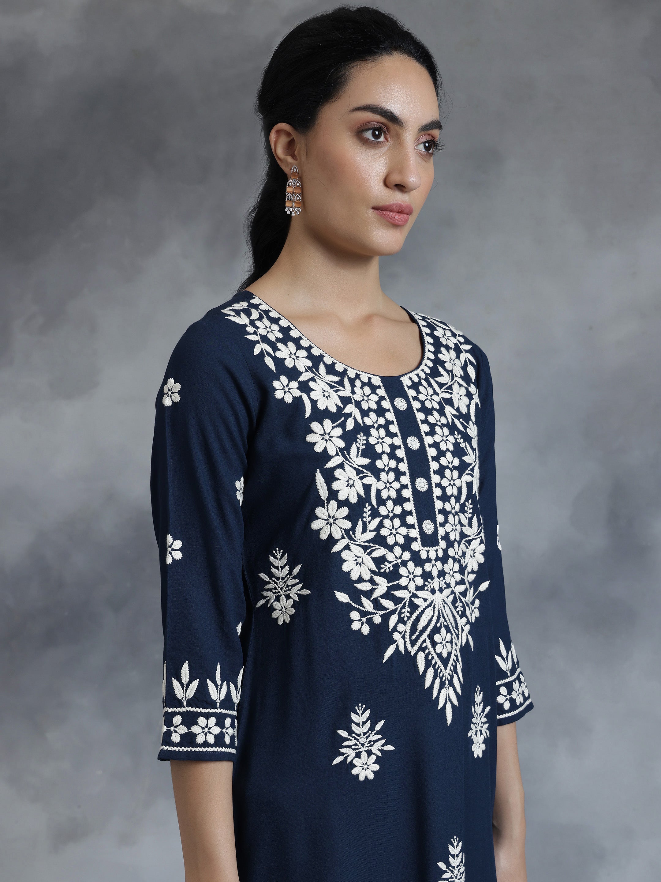 Blue Embroidered Rayon Straight Kurta