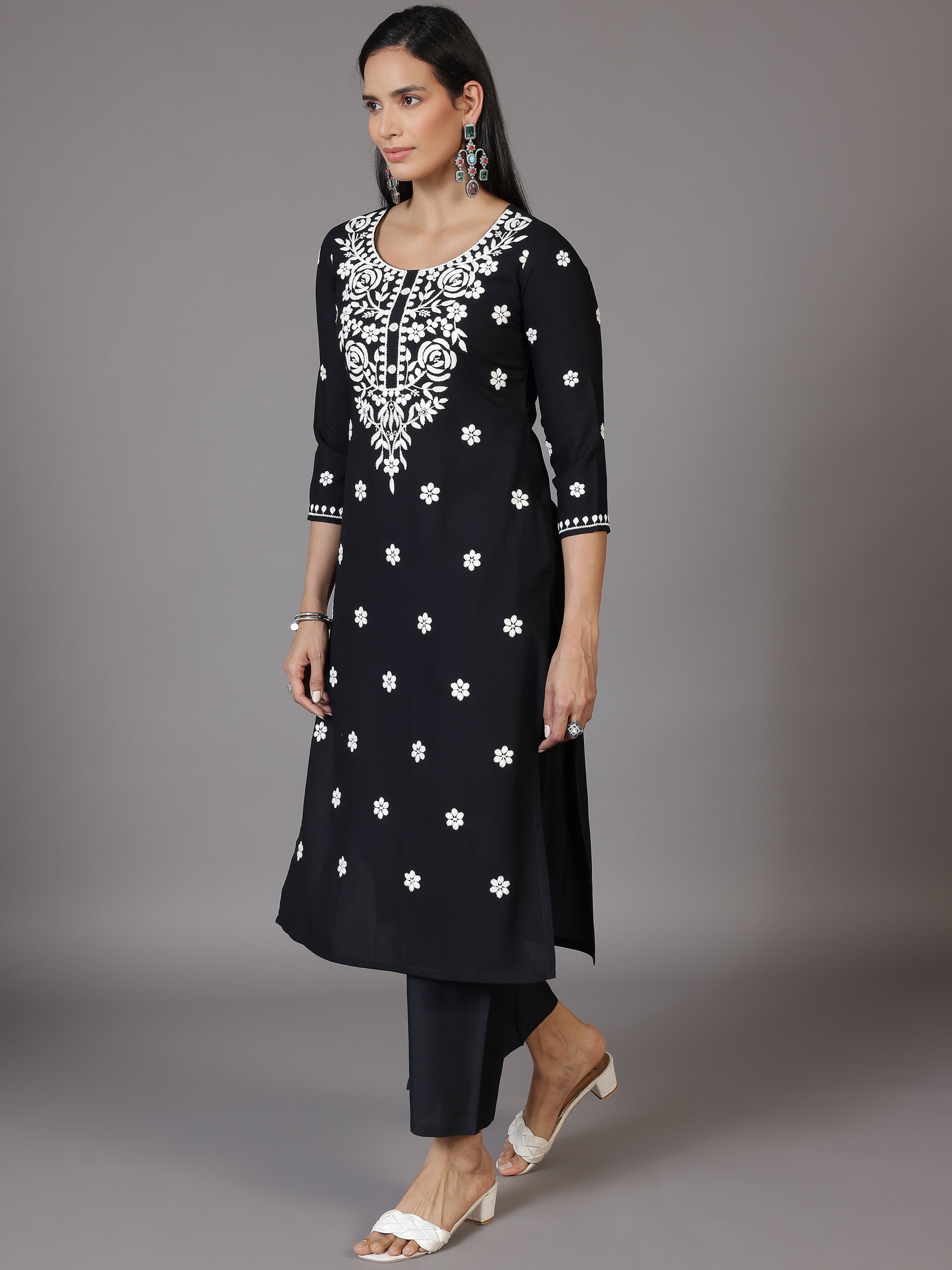 Black Embroidered Rayon Straight Kurta