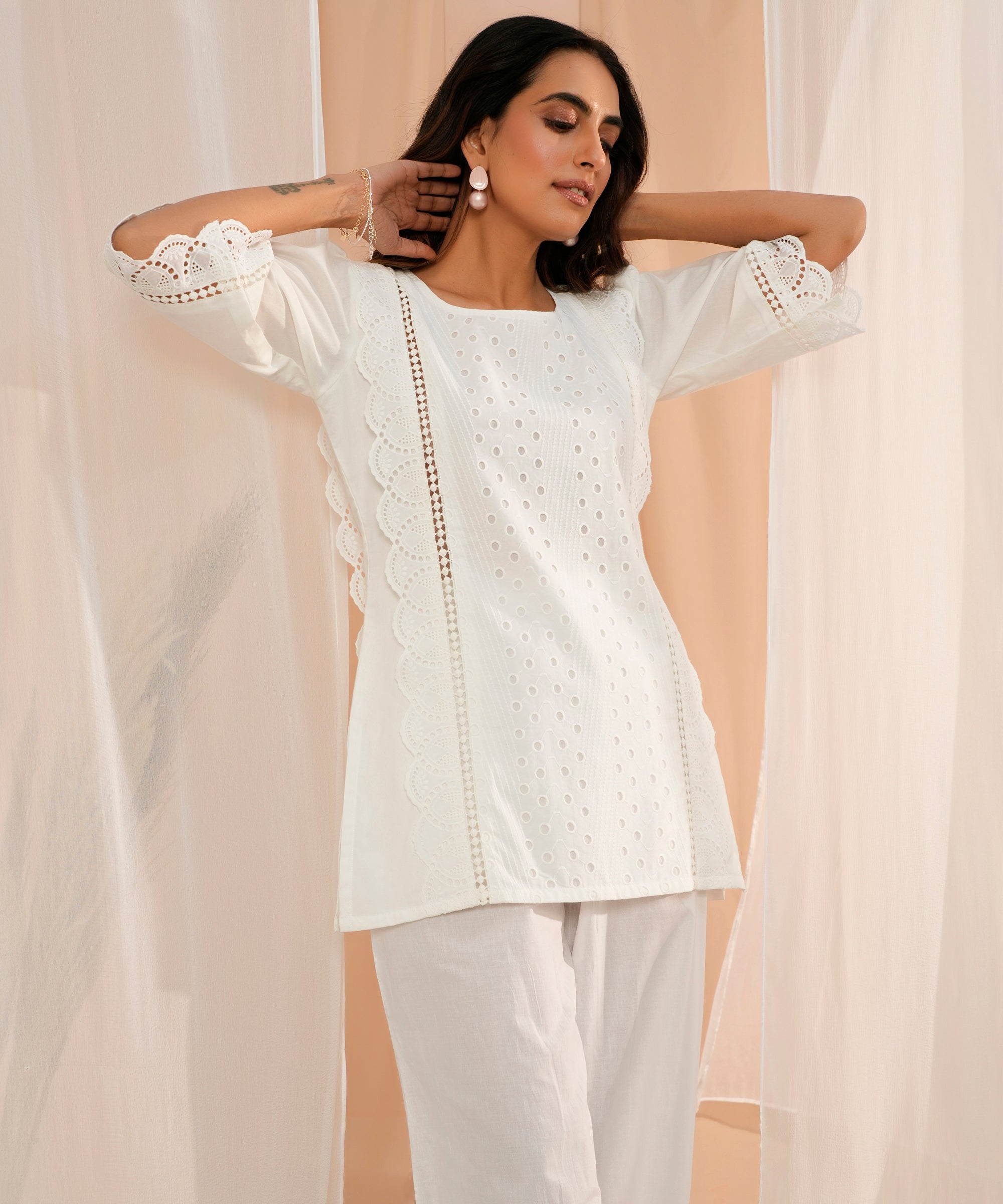 White Embroidered Cotton Straight Kurti