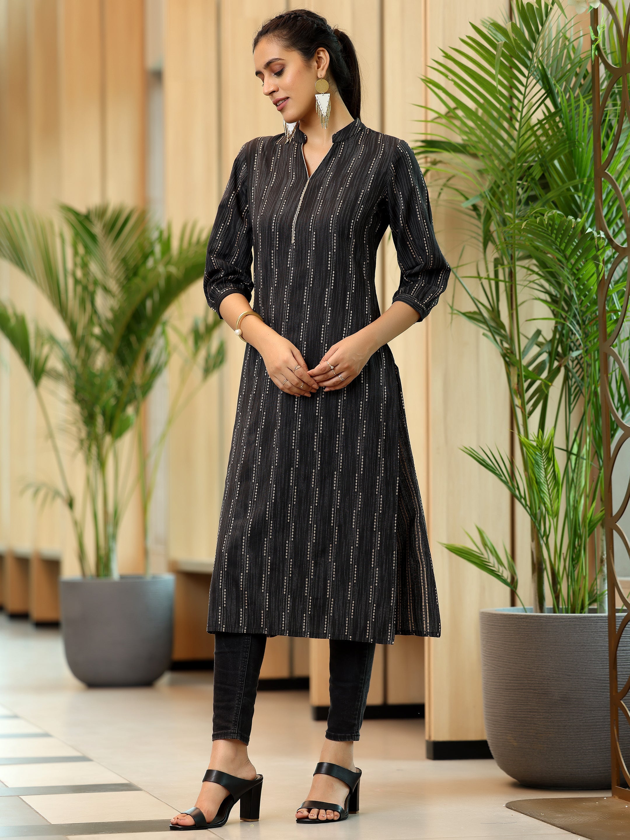 Black Woven Design Cotton Straight Kurta