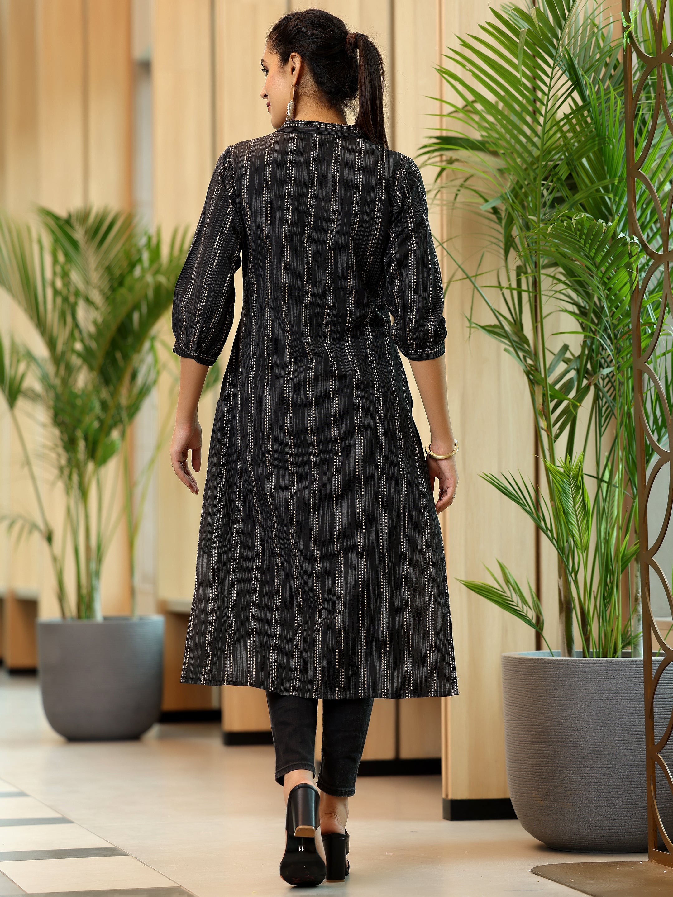 Black Woven Design Cotton Straight Kurta