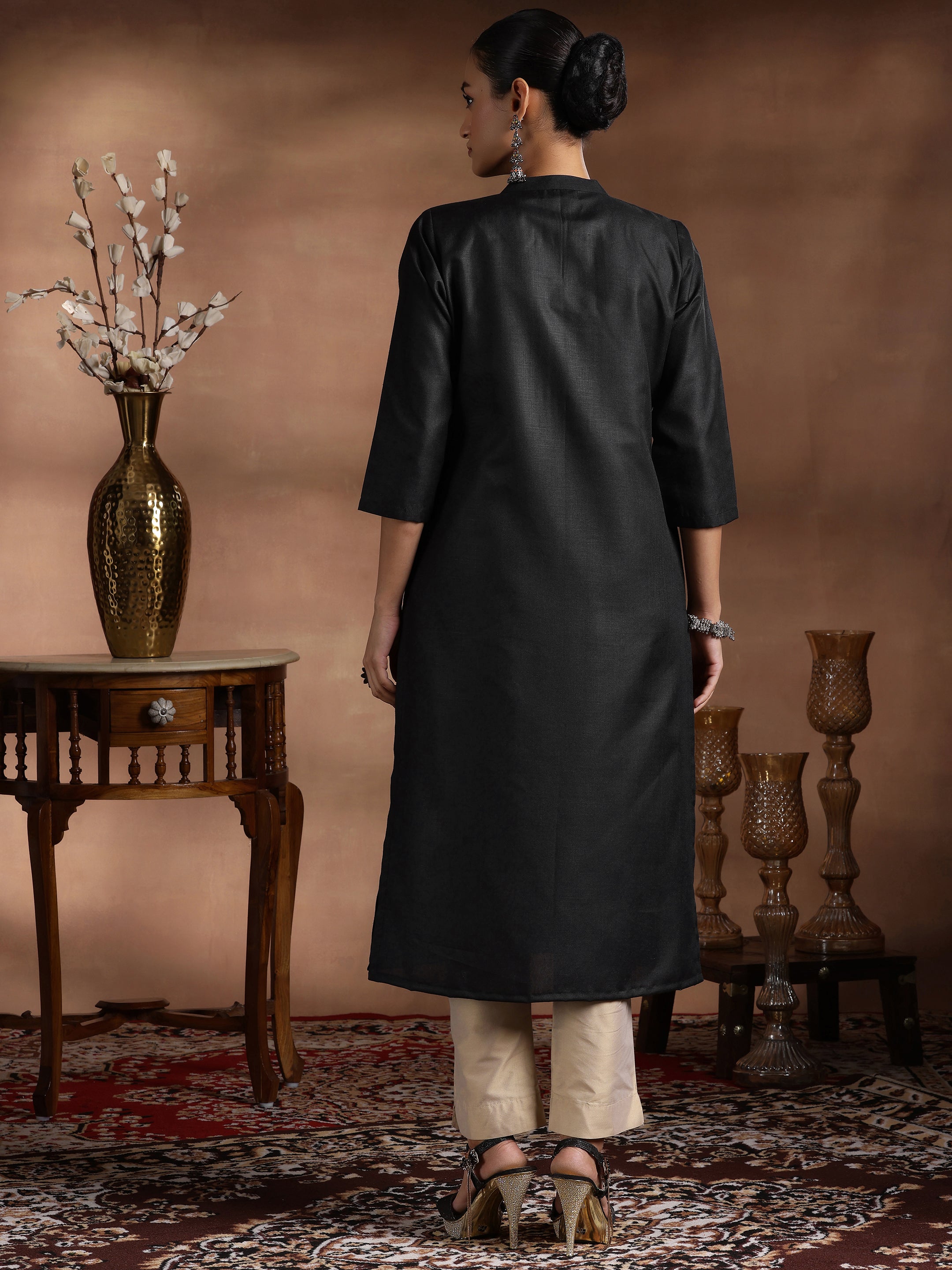 Black Solid Silk Straight Kurta