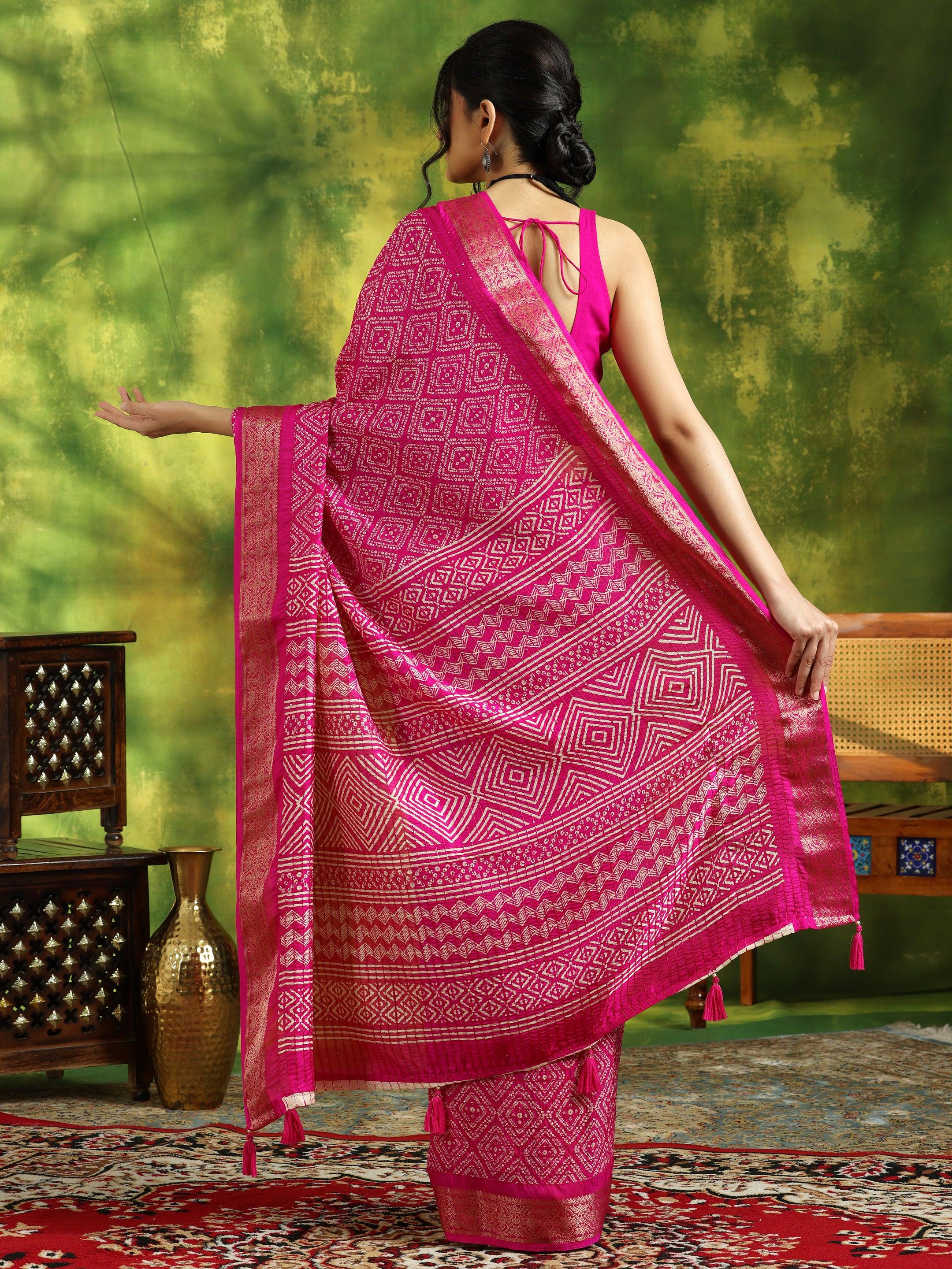 Pink Printed Silk Blend Saree With Unstitched Blouse Piece