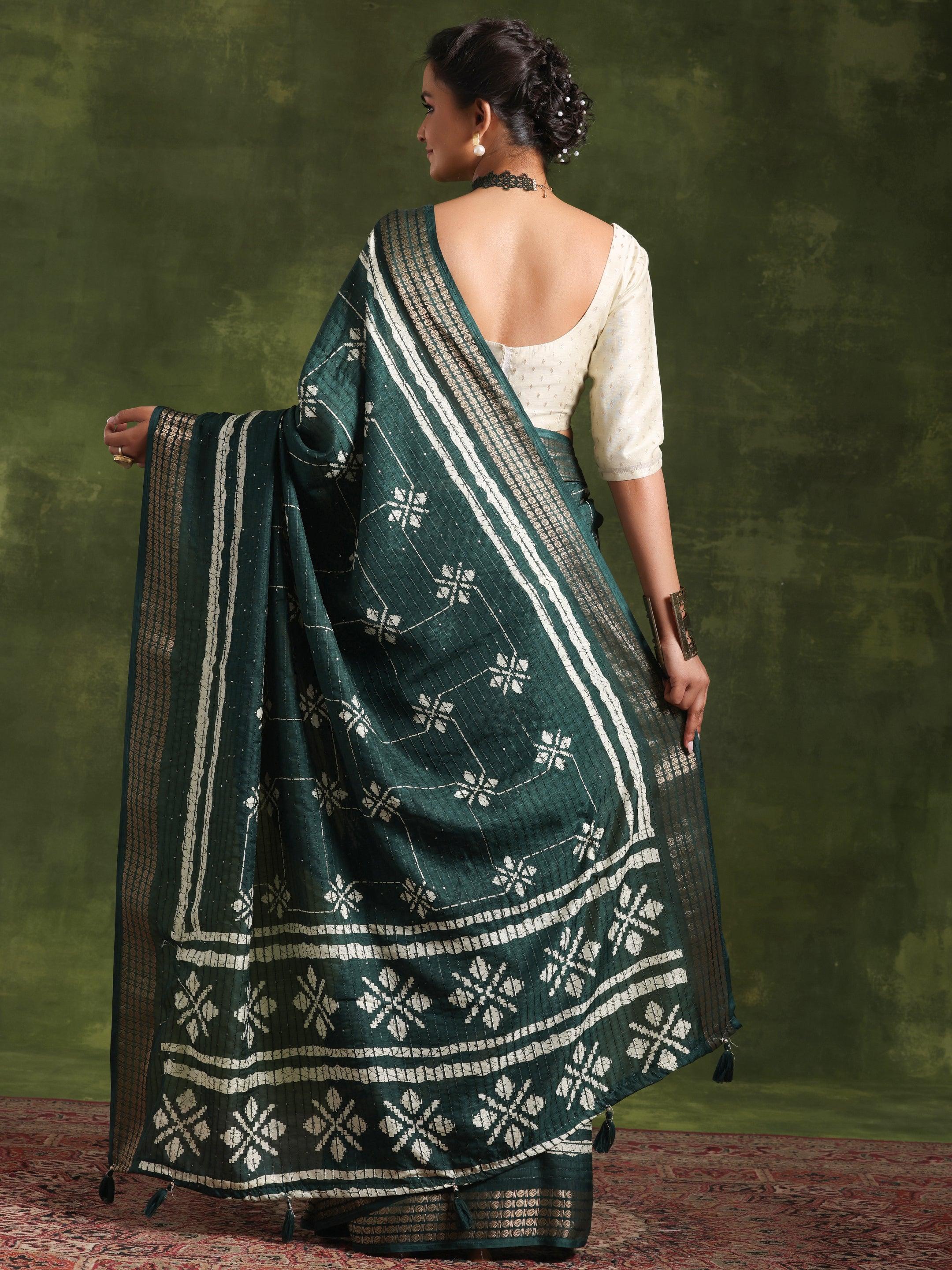 Green Printed Silk Blend Saree With Unstitched Blouse Piece