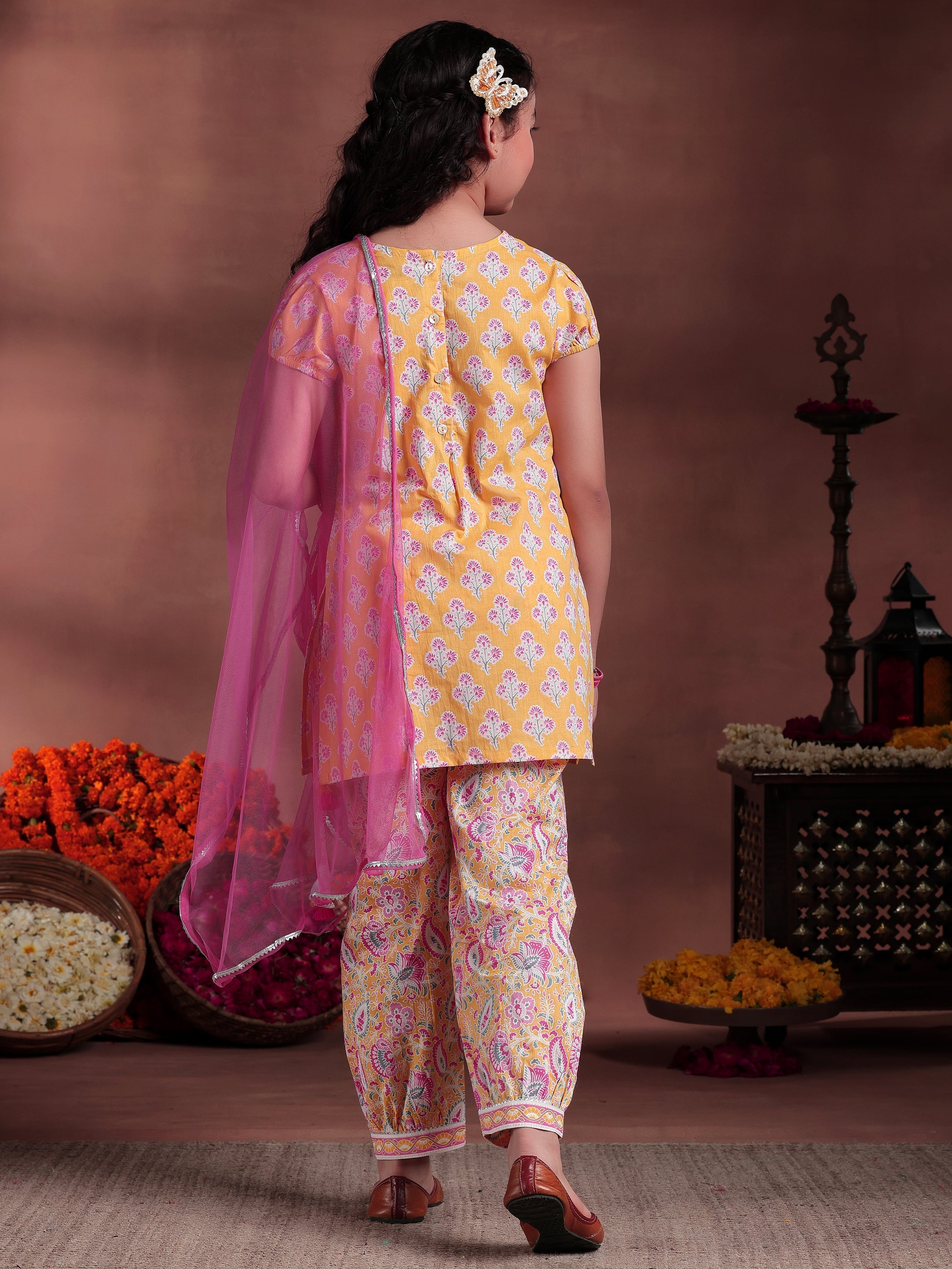 Kids Yellow Printed Cotton Straight Suit With Dupatta