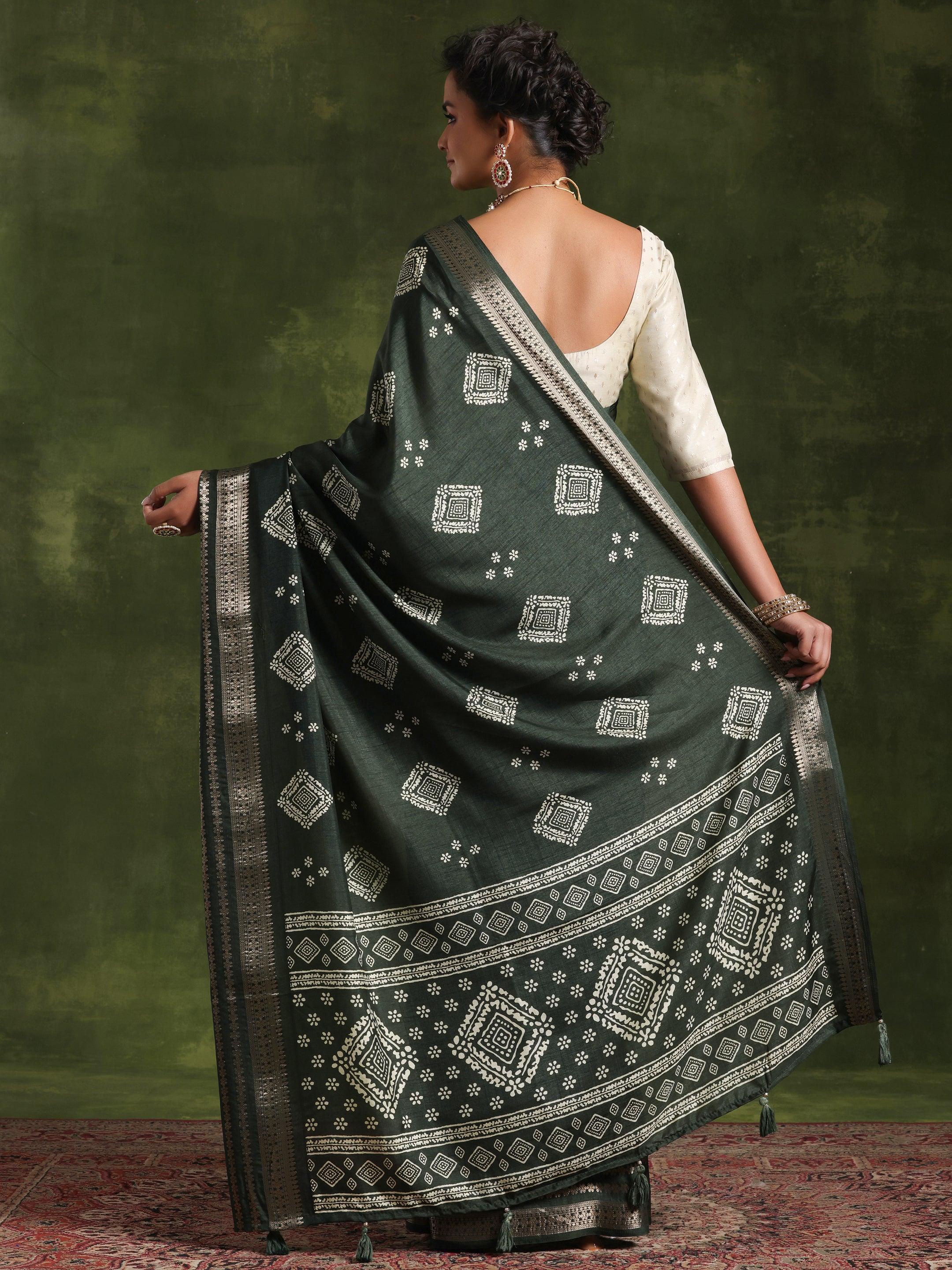 Green Printed Silk Blend Saree With Unstitched Blouse Piece