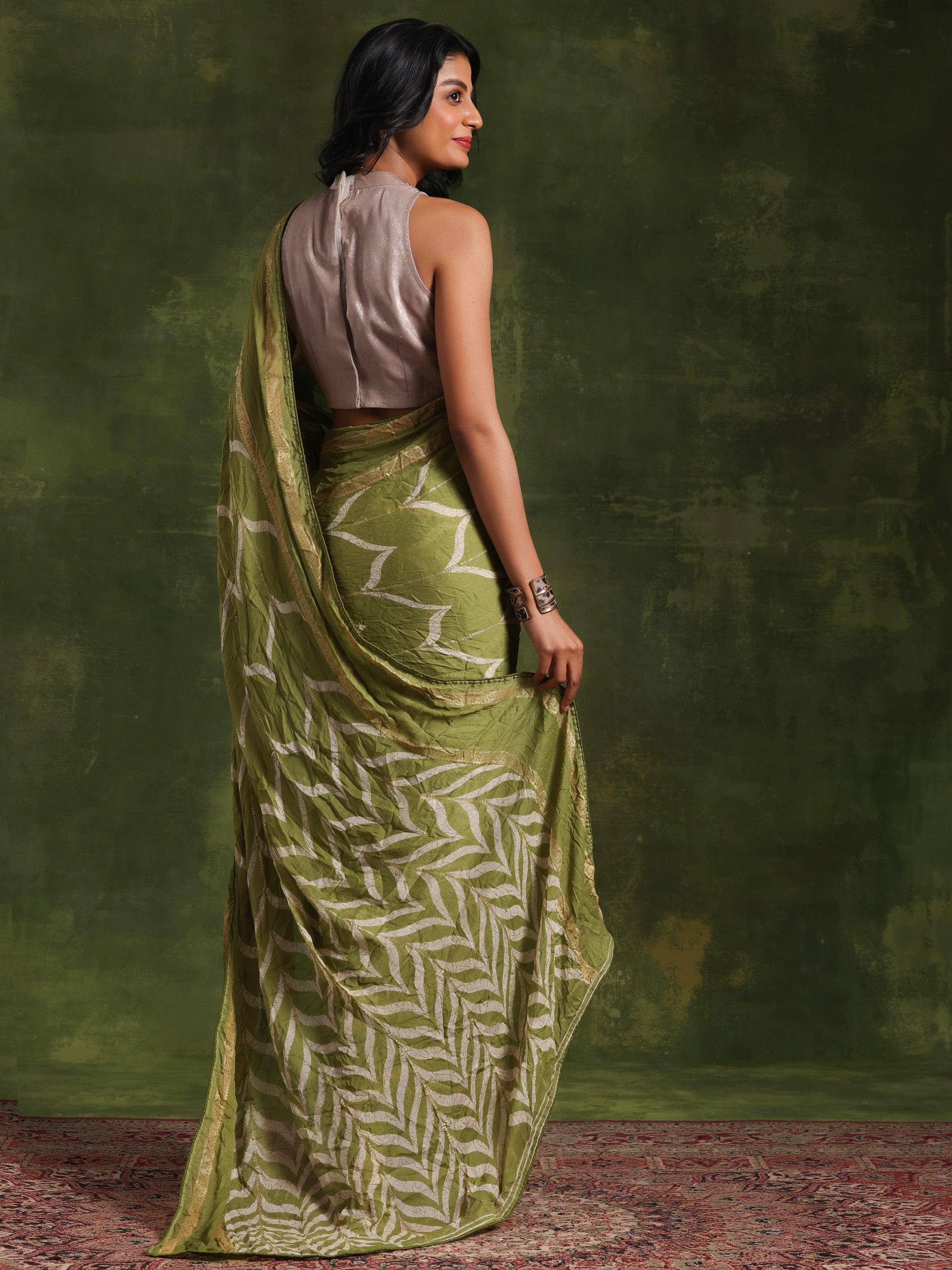 Green Printed Poly Georgette Saree With Unstitched Blouse Piece