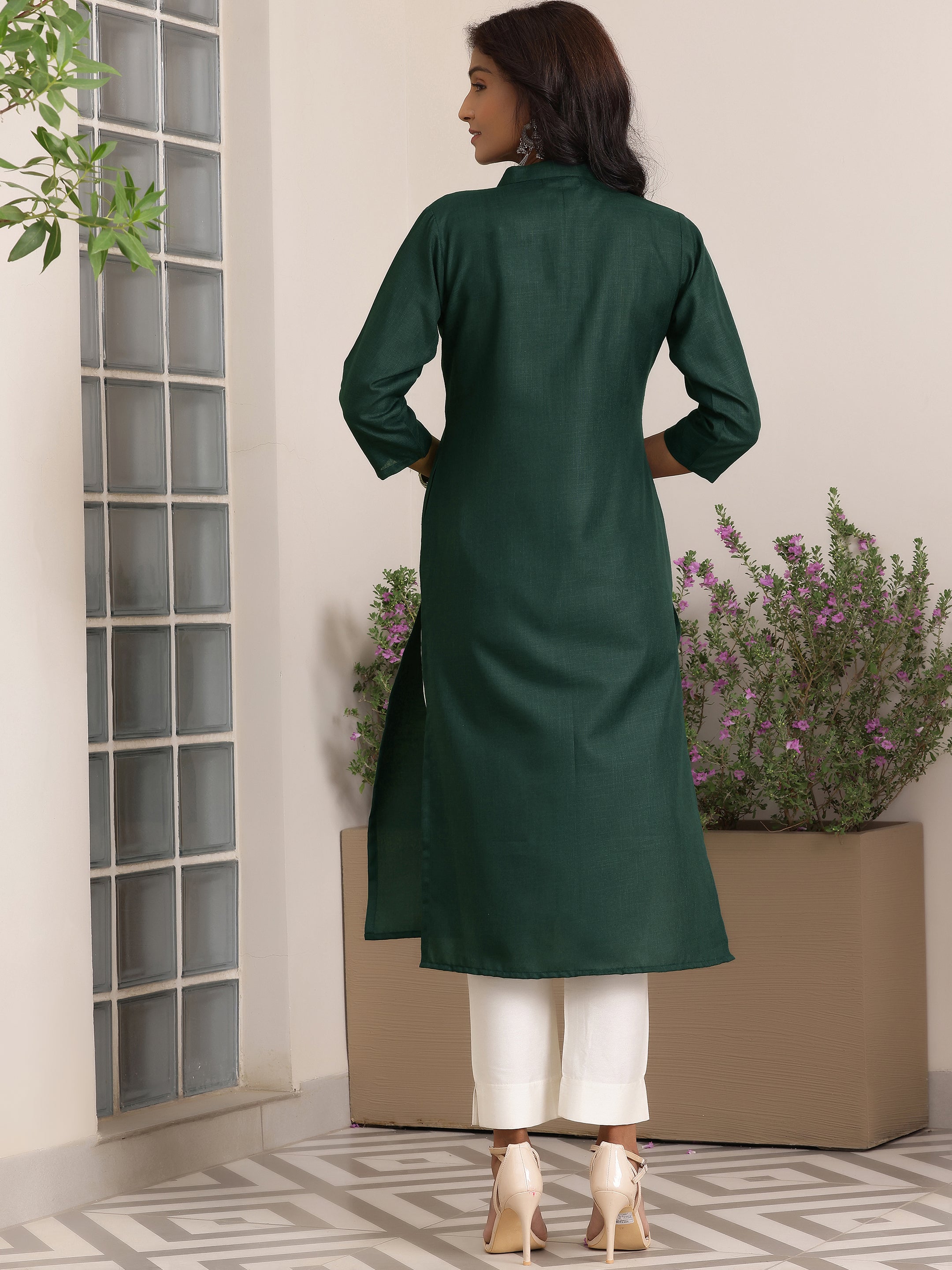 Green Solid Silk Straight Kurta