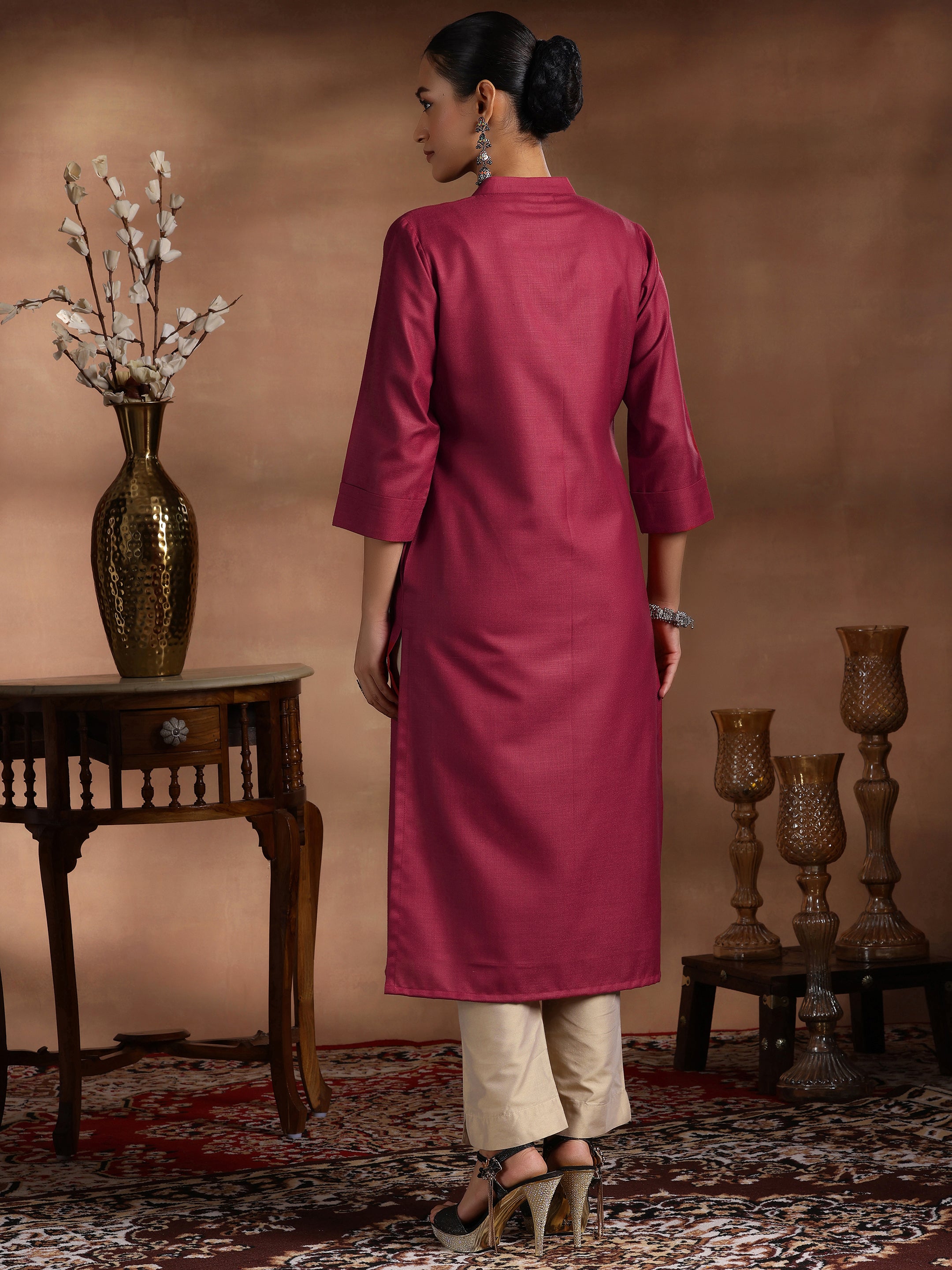 Maroon Solid Silk Straight Kurta