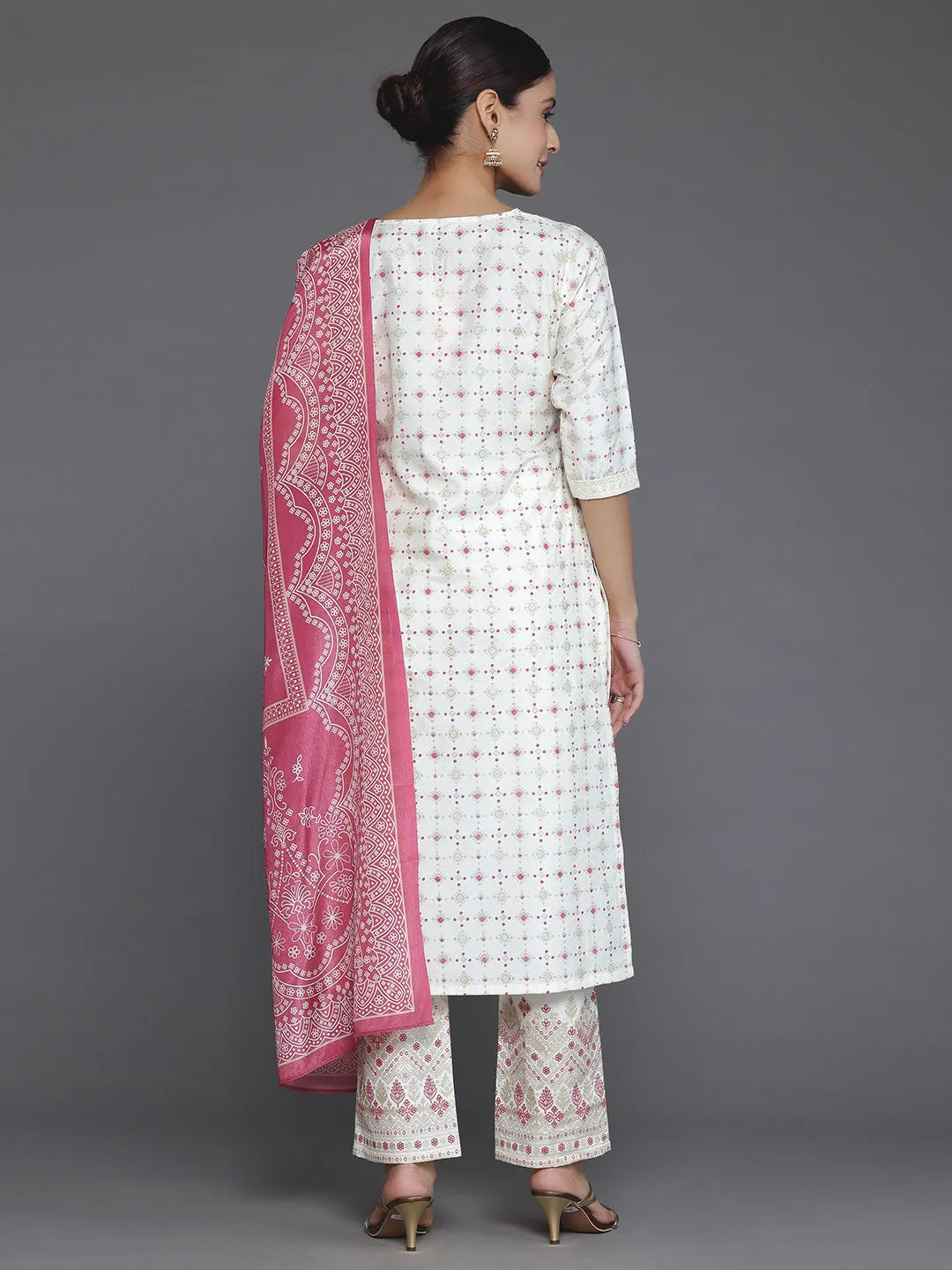 Off White Printed Silk Blend Straight Suit With Dupatta