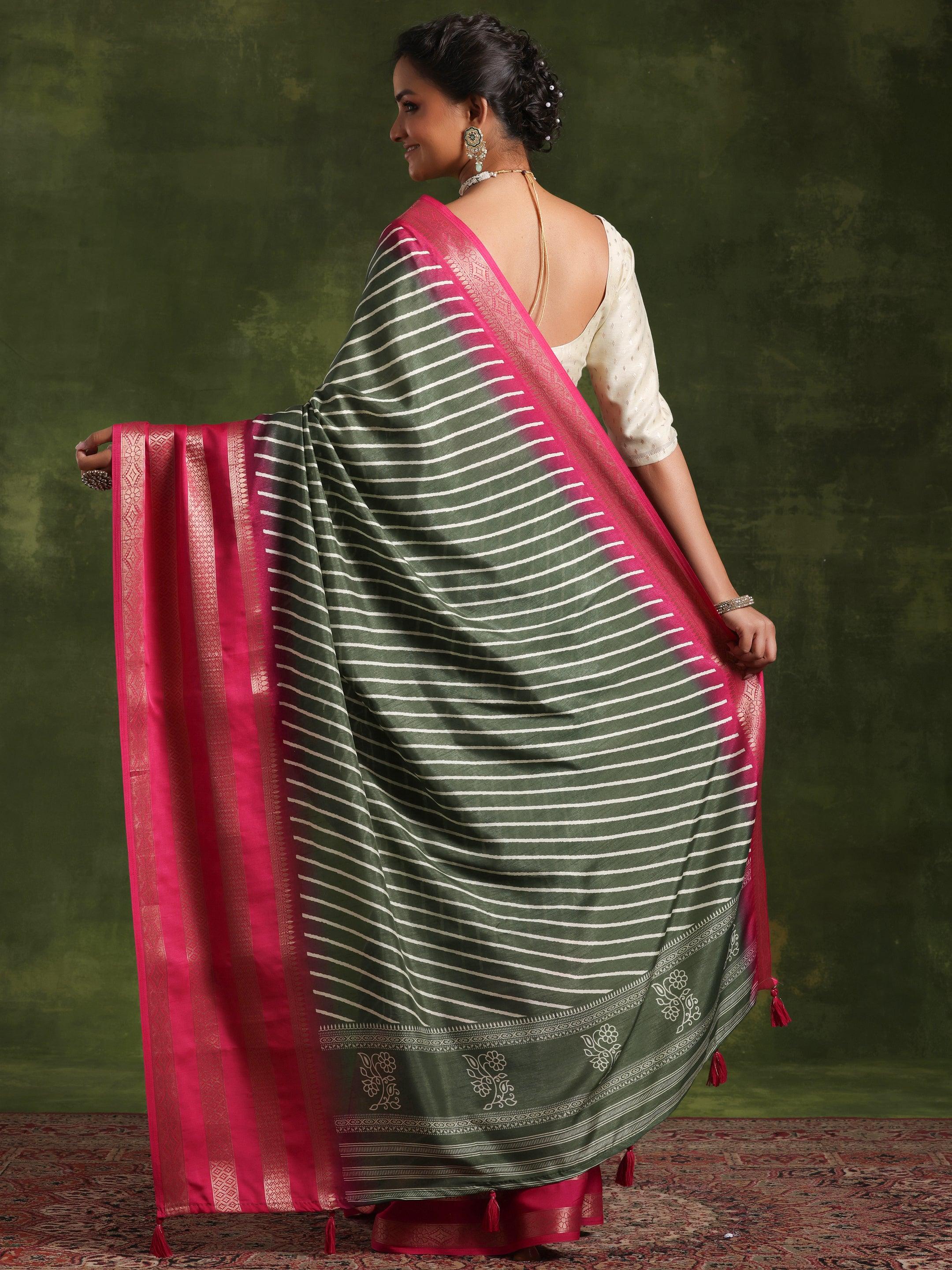 Green Printed Silk Blend Saree With Unstitched Blouse Piece