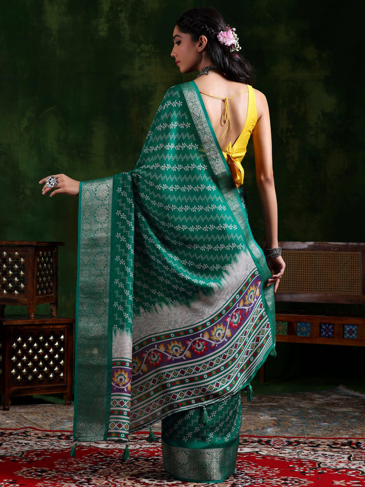 Green Printed Silk Blend Saree With Unstitched Blouse Piece - Libas