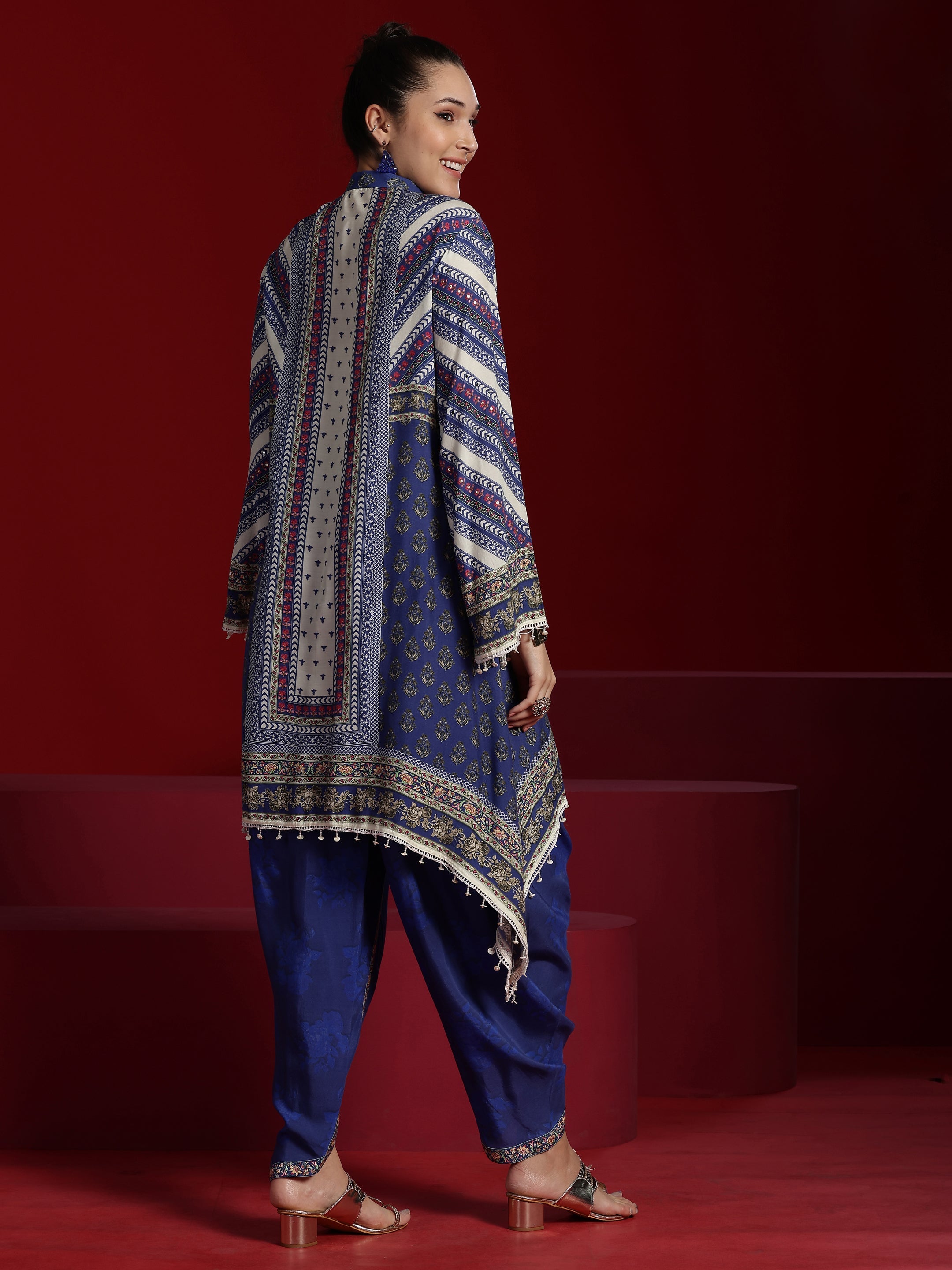 Libas Art Blue Printed Silk Blend Straight Kurta With Dhoti Pants