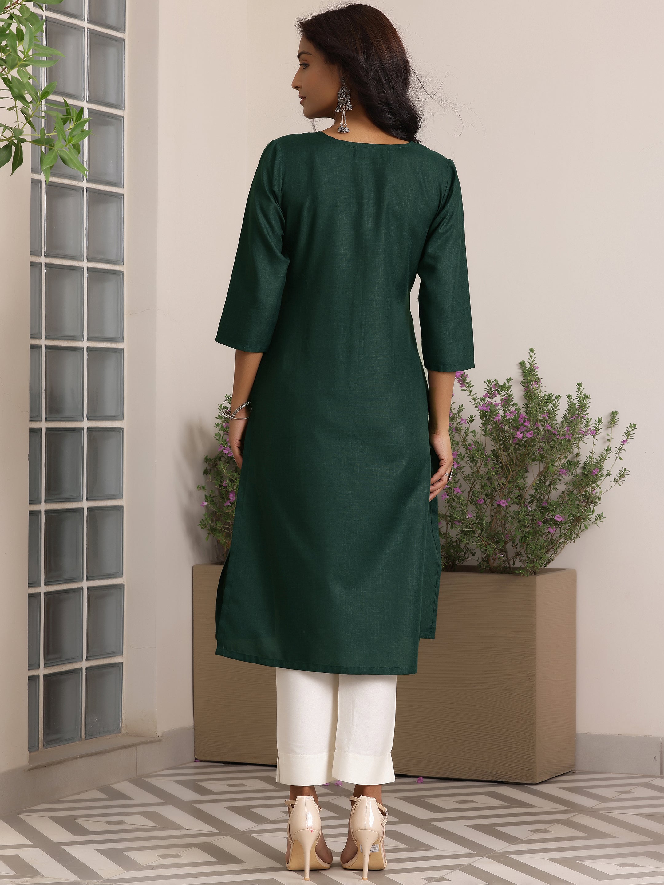 Green Solid Silk Straight Kurta