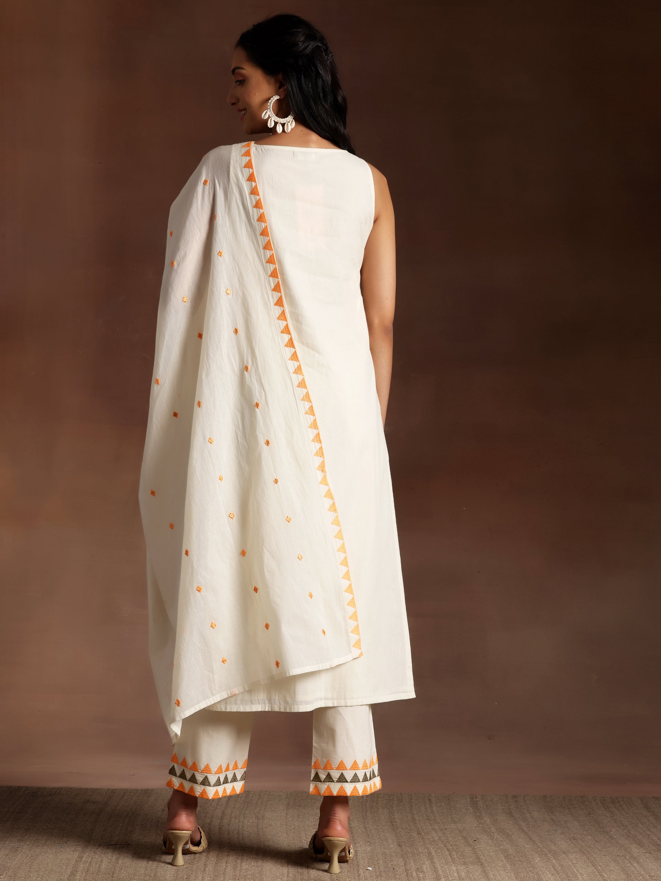 Off White Embroidered Cotton Straight Suit With Dupatta