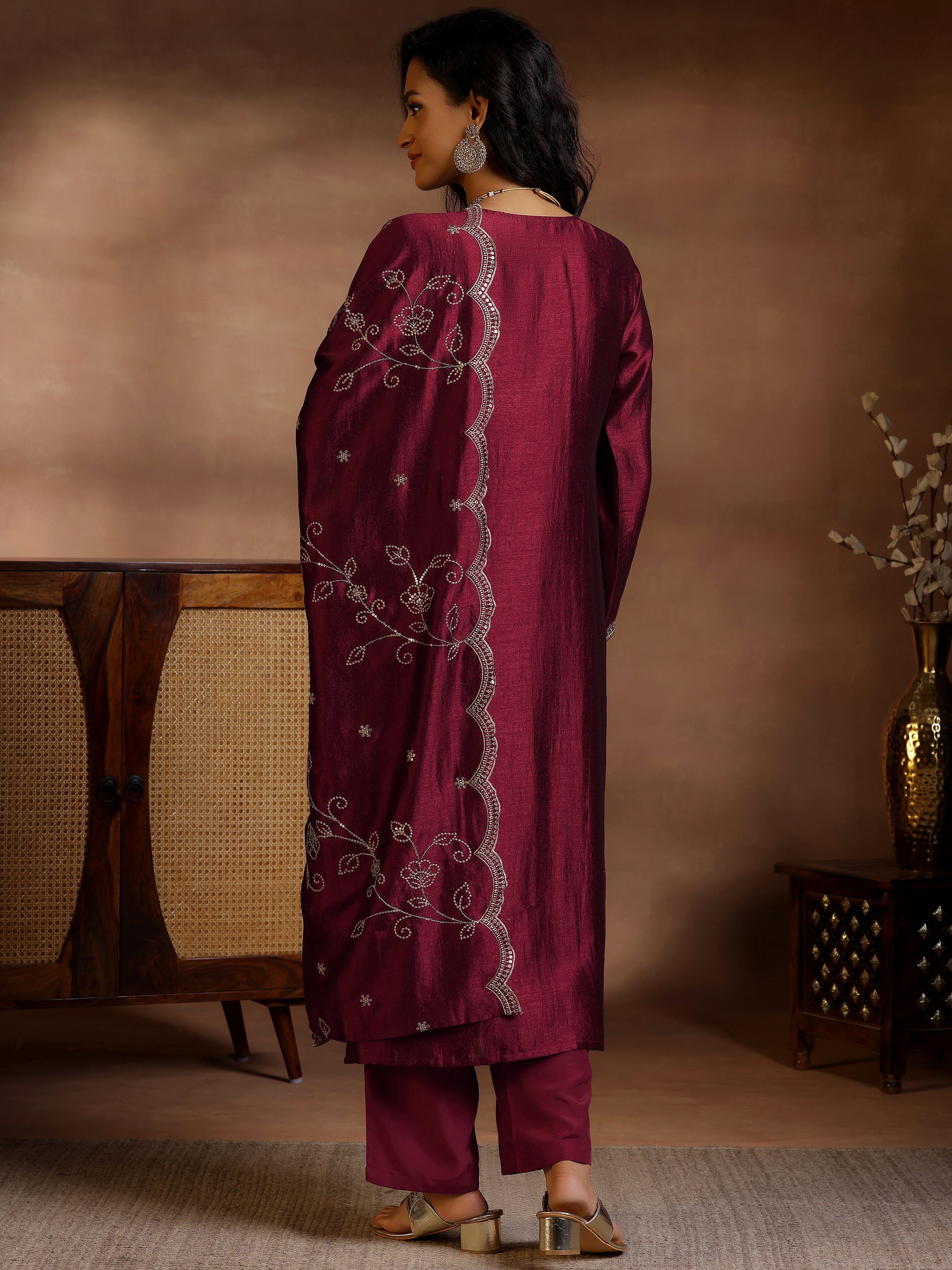 Maroon Embroidered Silk Blend Straight Suits With Dupatta