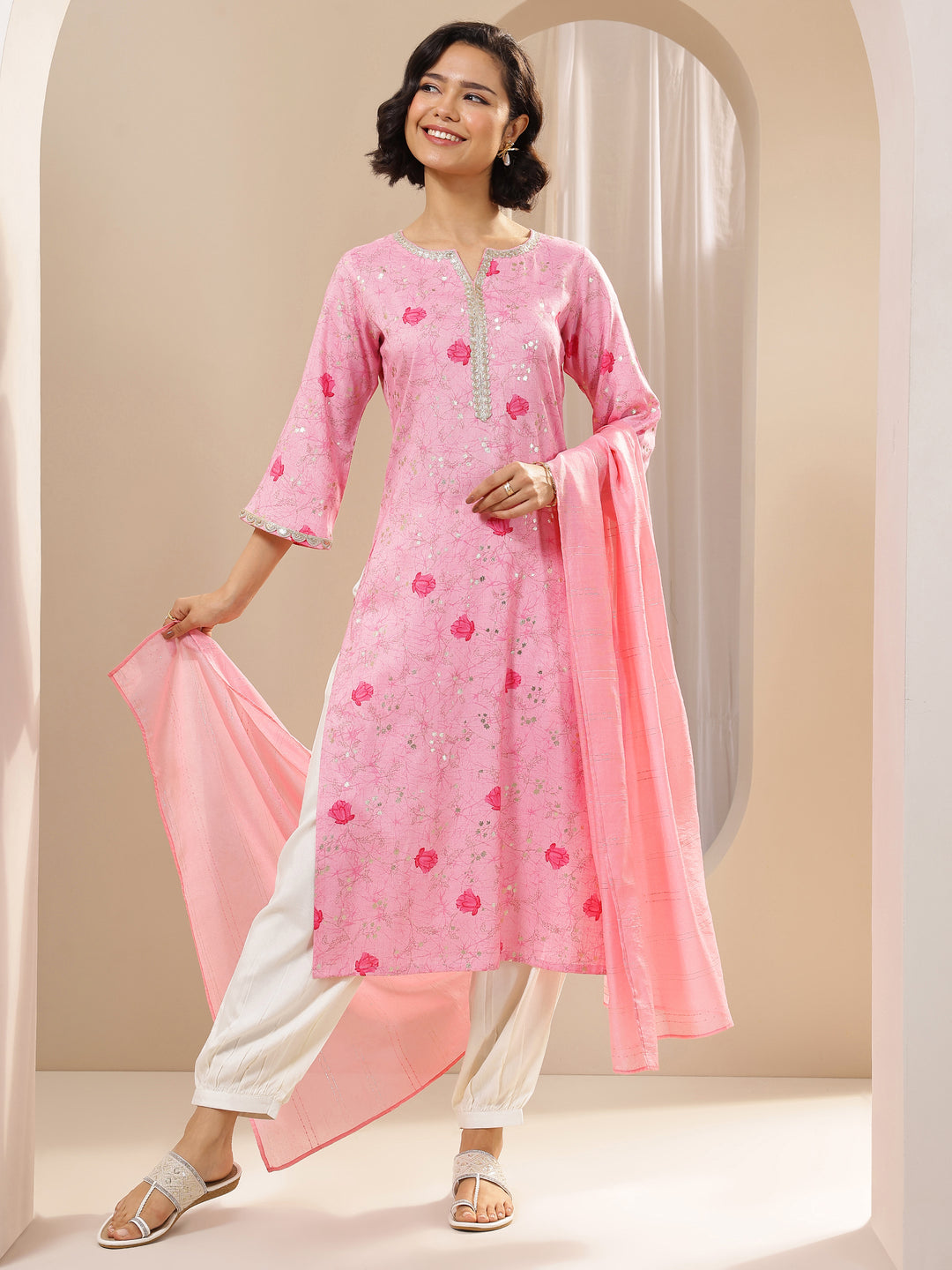 Pink Printed Cotton Blend Straight Suit Sets With Dupatta