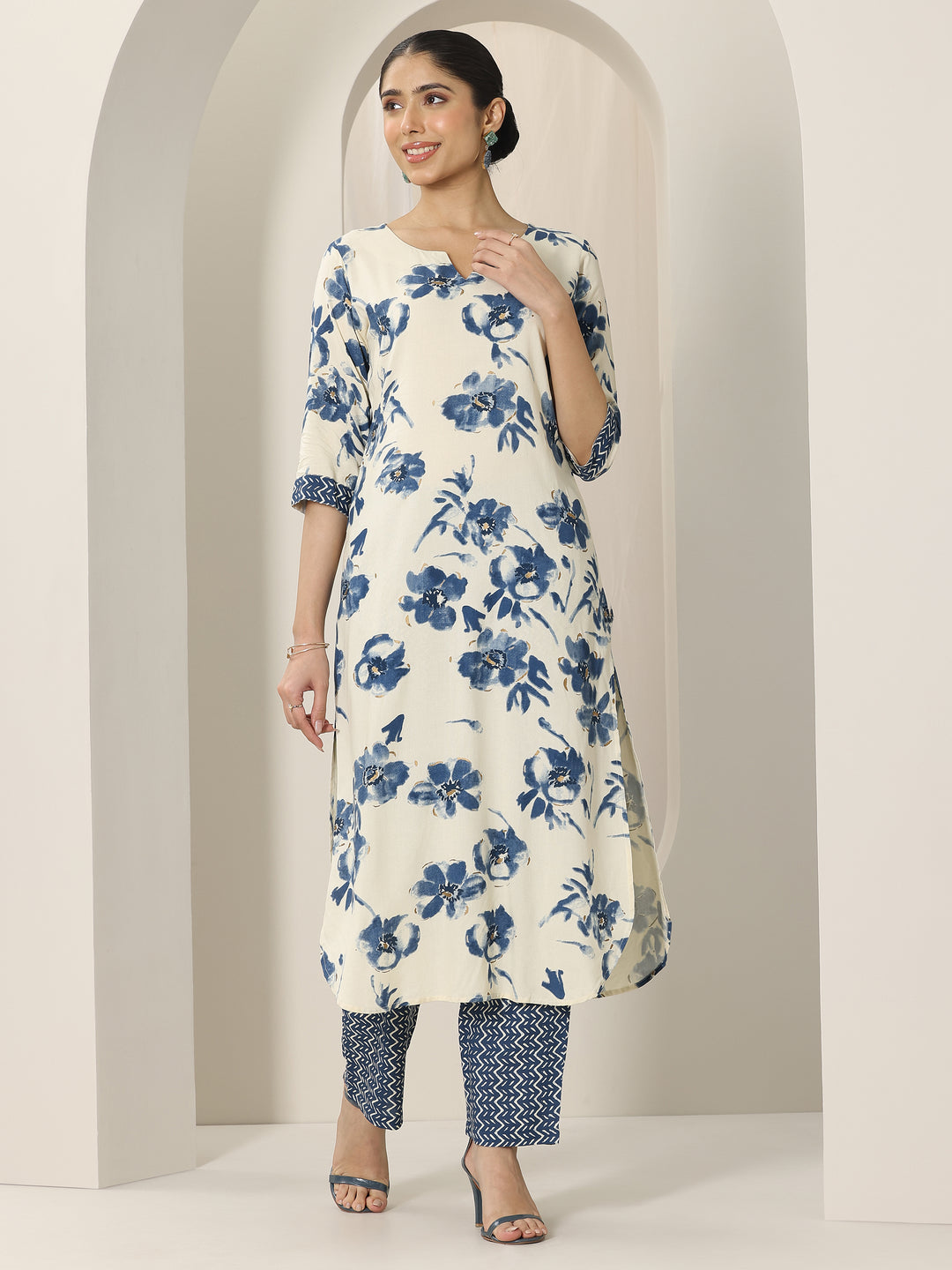 Blue Printed Viscose Rayon Straight Kurta Set